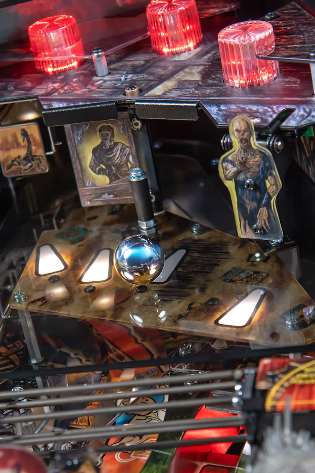 Stern Pinball Fallout Premium Pinball Machine FREE SHIPPING