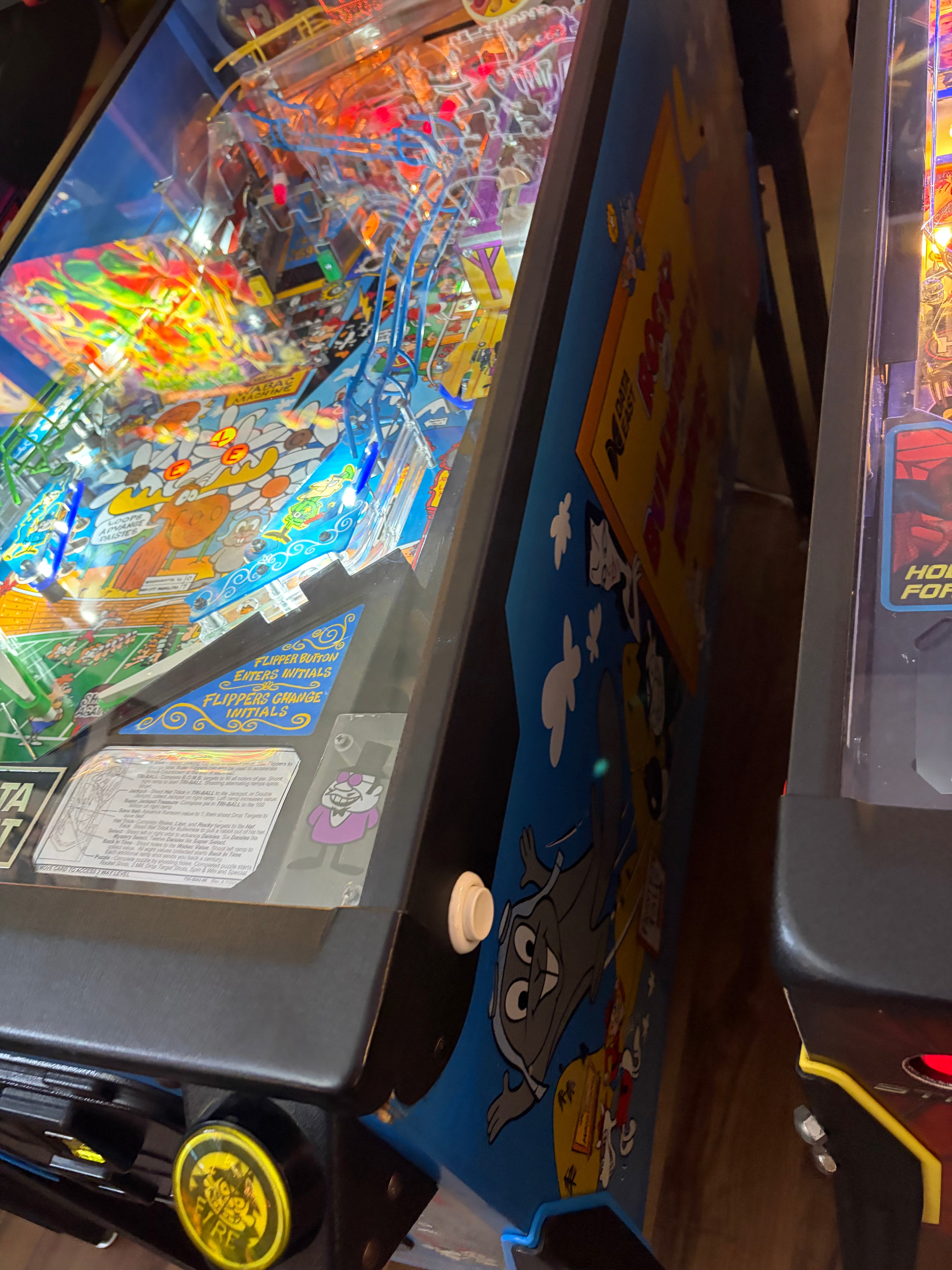 Data East The Adventures of Rocky and Bullwinkle and Friends Pinball Machine