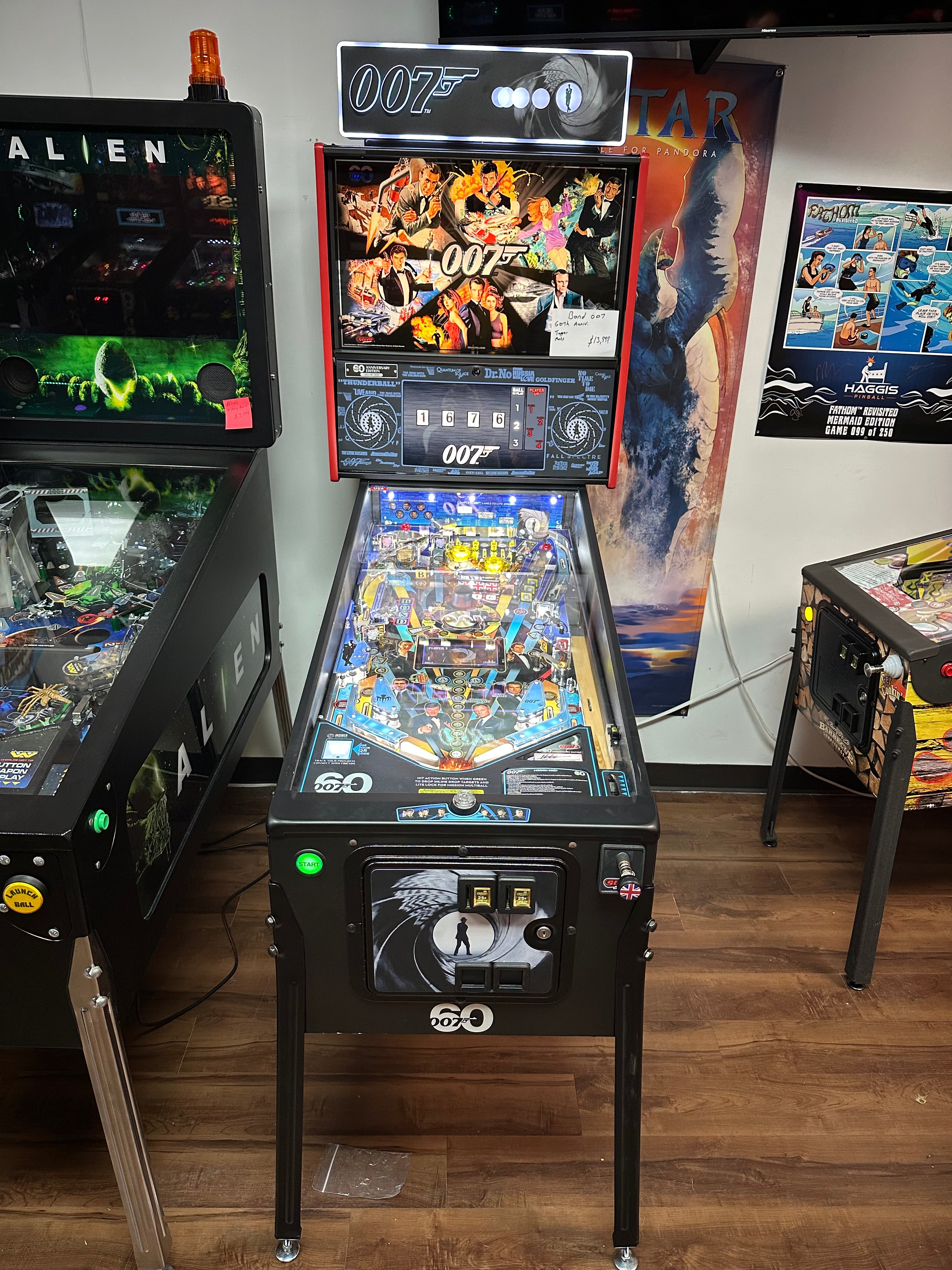 Stern Pinball James Bond 007 60th Anniversary Limited Edition Pinball Machine