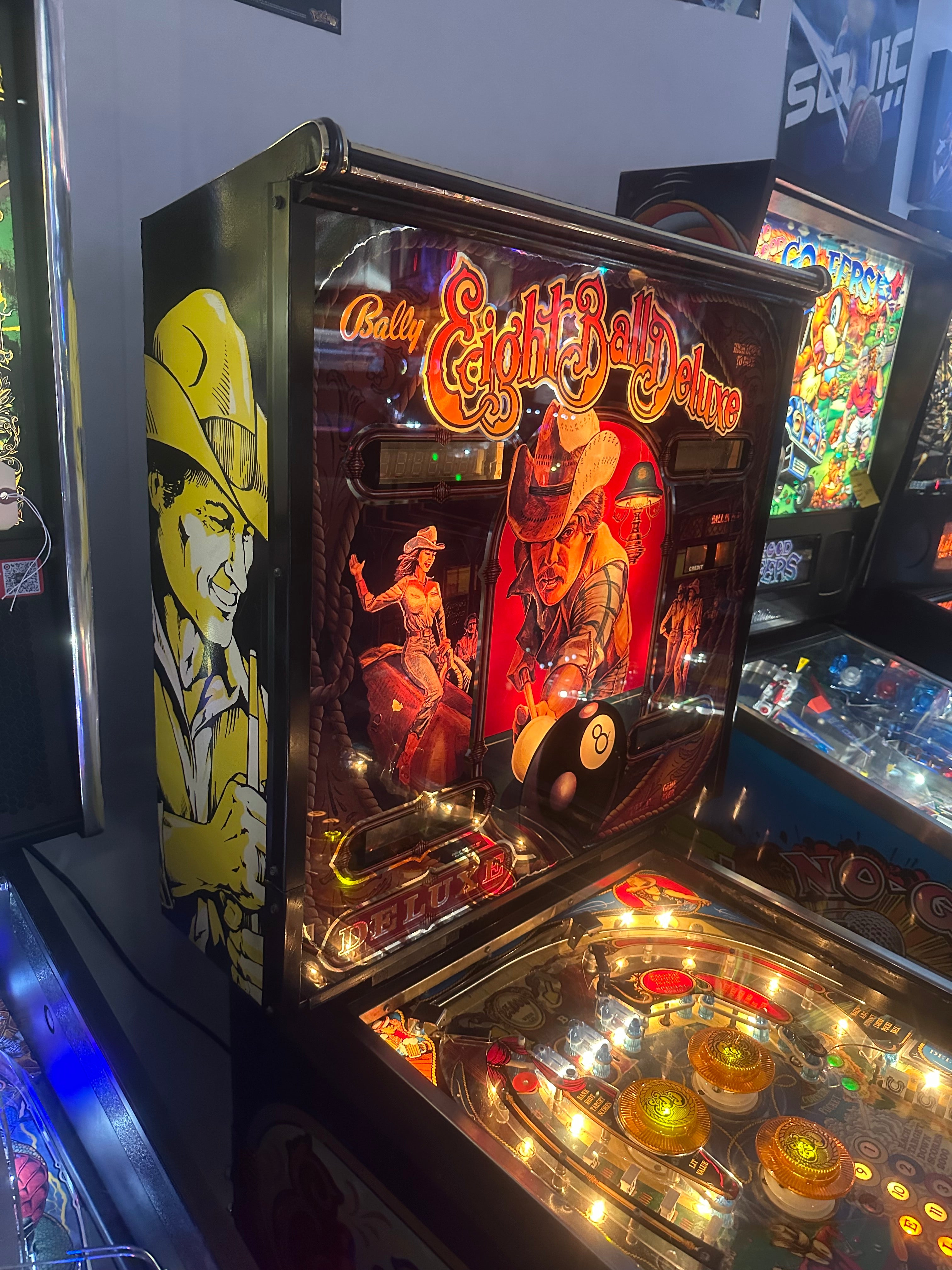 Bally Eight Ball Deluxe Pinball Machine