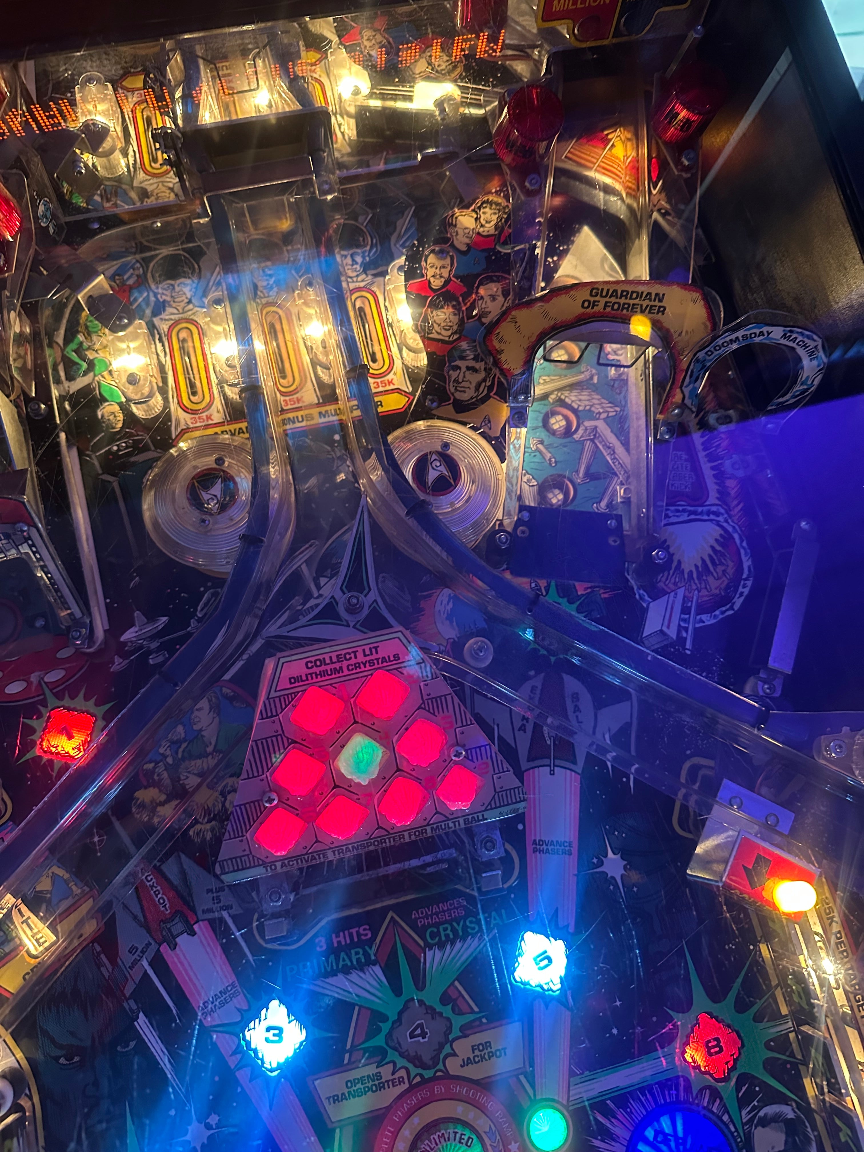 Data East Star Trek Pinball Machine
