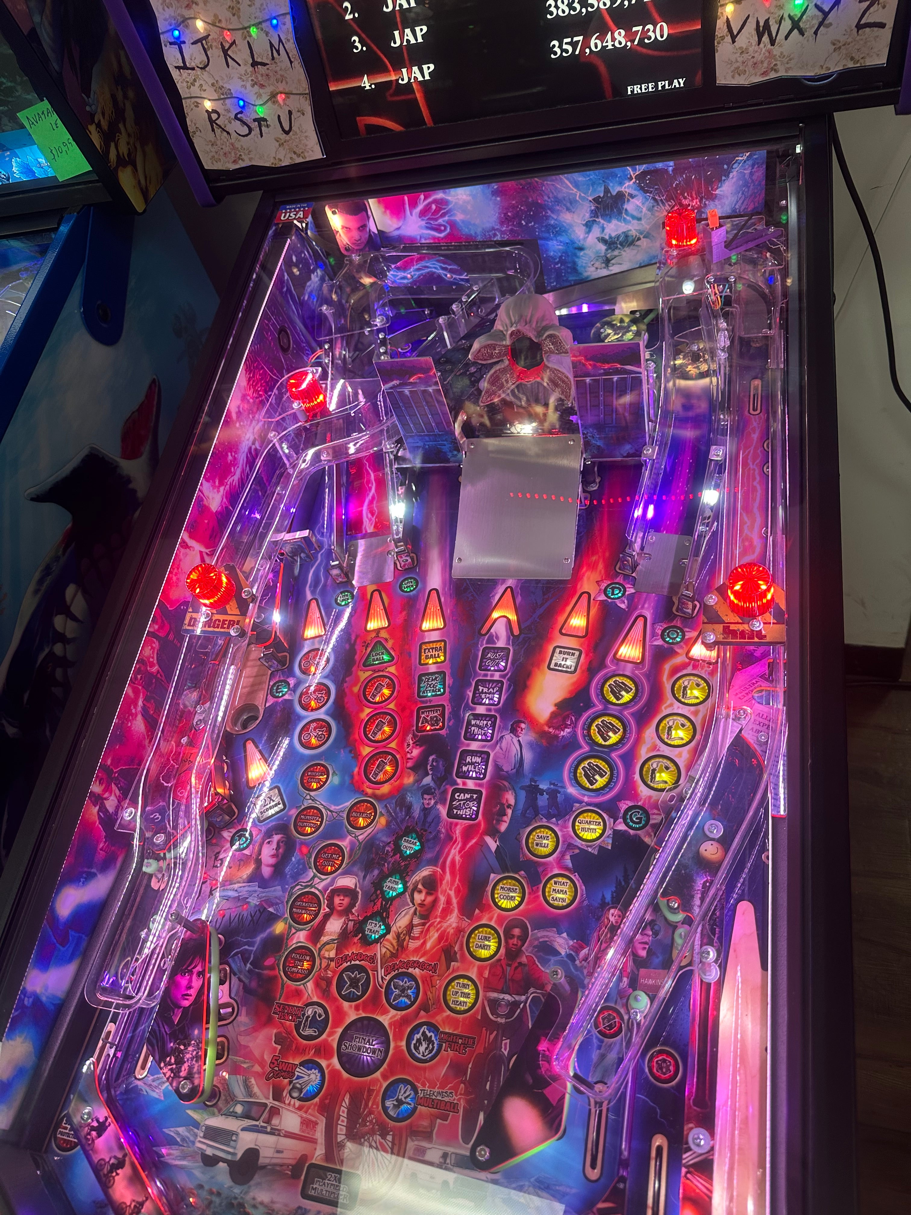 Stern Pinball LOADED Stranger Things Pro Pinball Machine