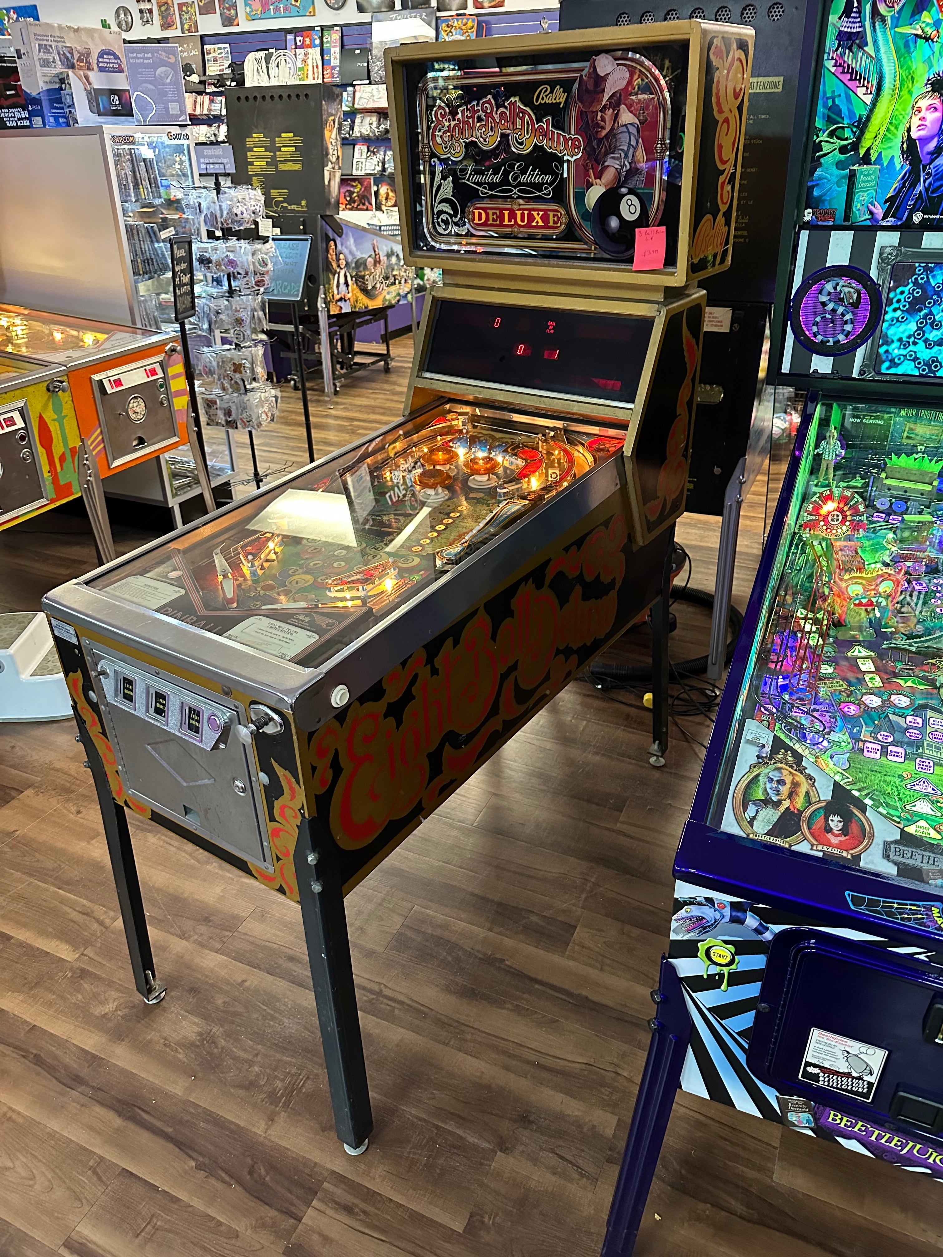 Bally Eight Ball Deluxe Limited Edition Pinball Machine