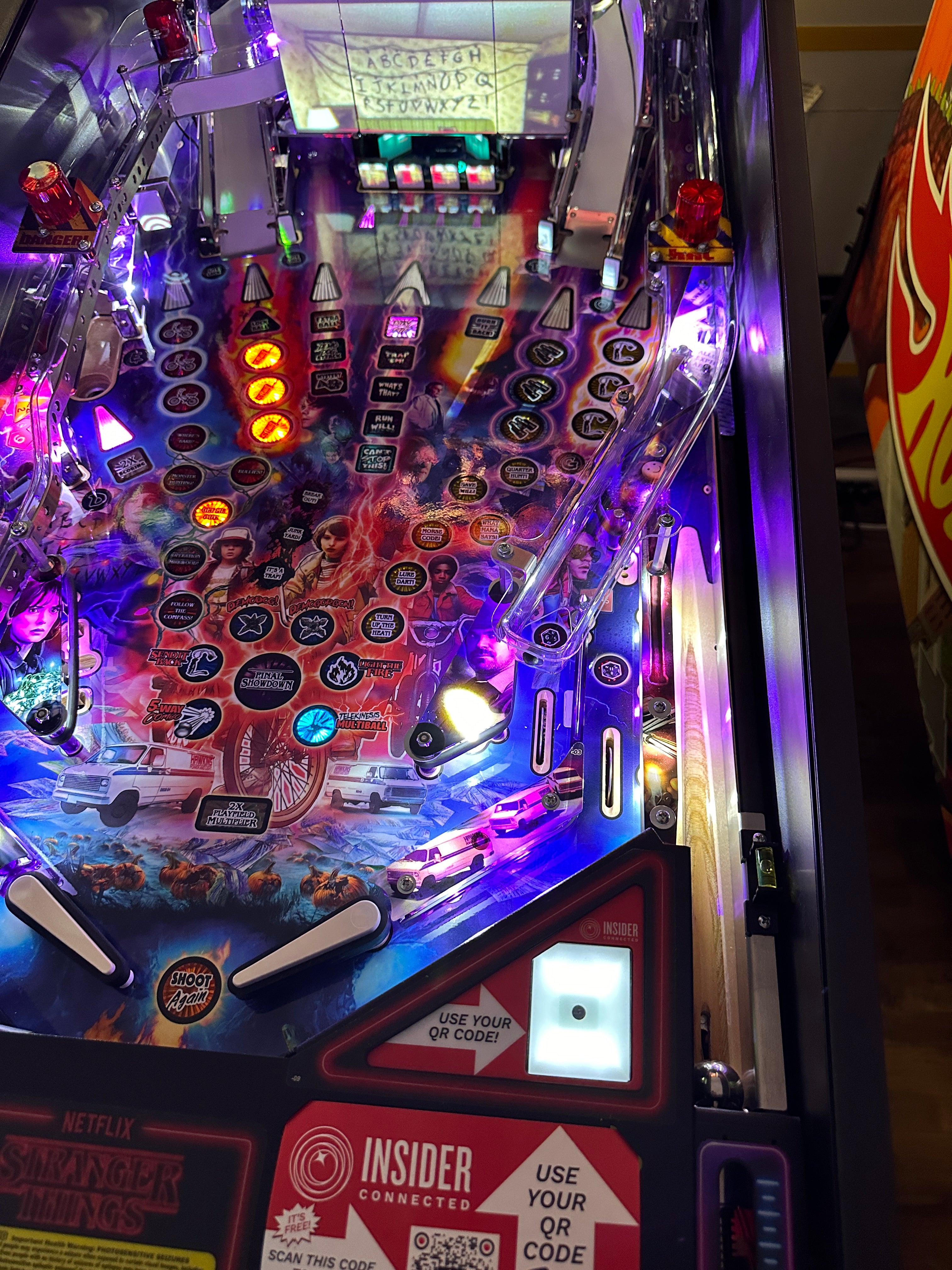 Stern Pinball Stranger Things Premium Pinball Machine