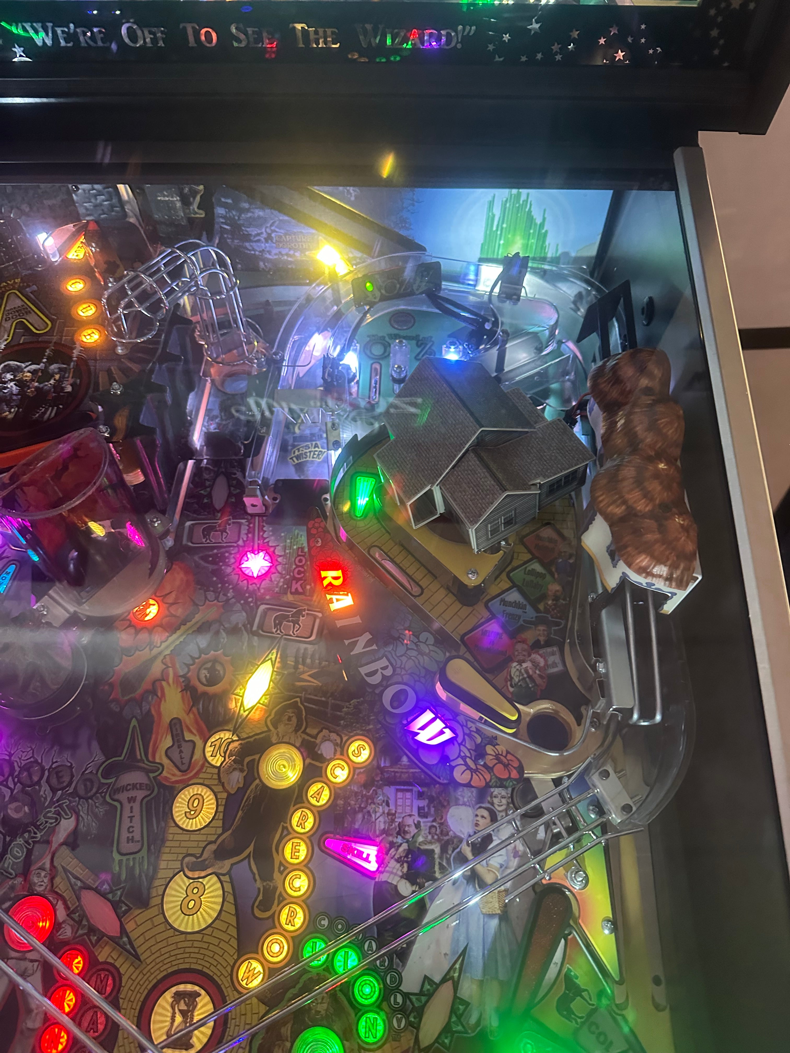 Jersey Jack Pinball Wizard of Oz Pinball Machine