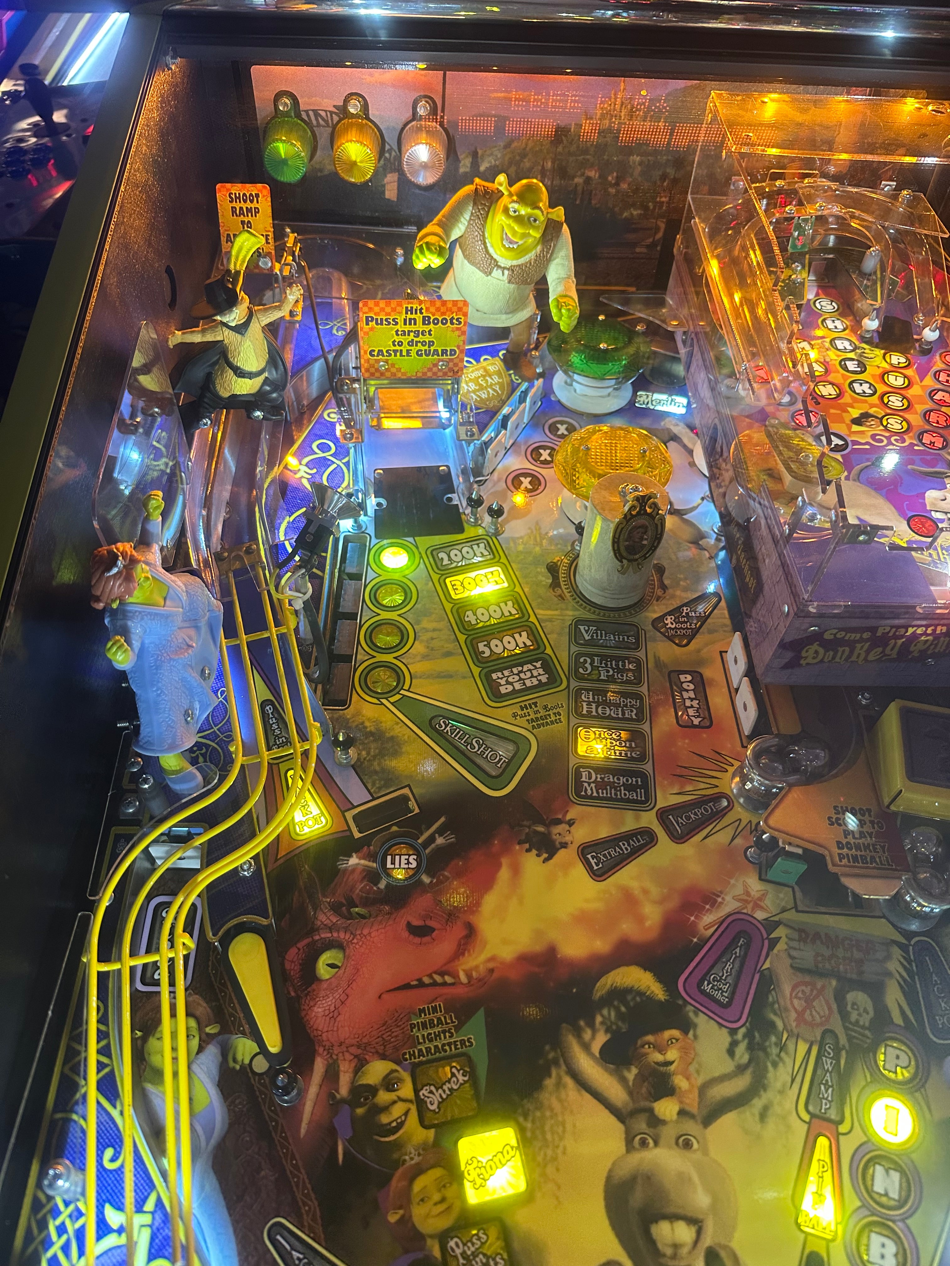 Stern Pinball Shrek Pinball Machine
