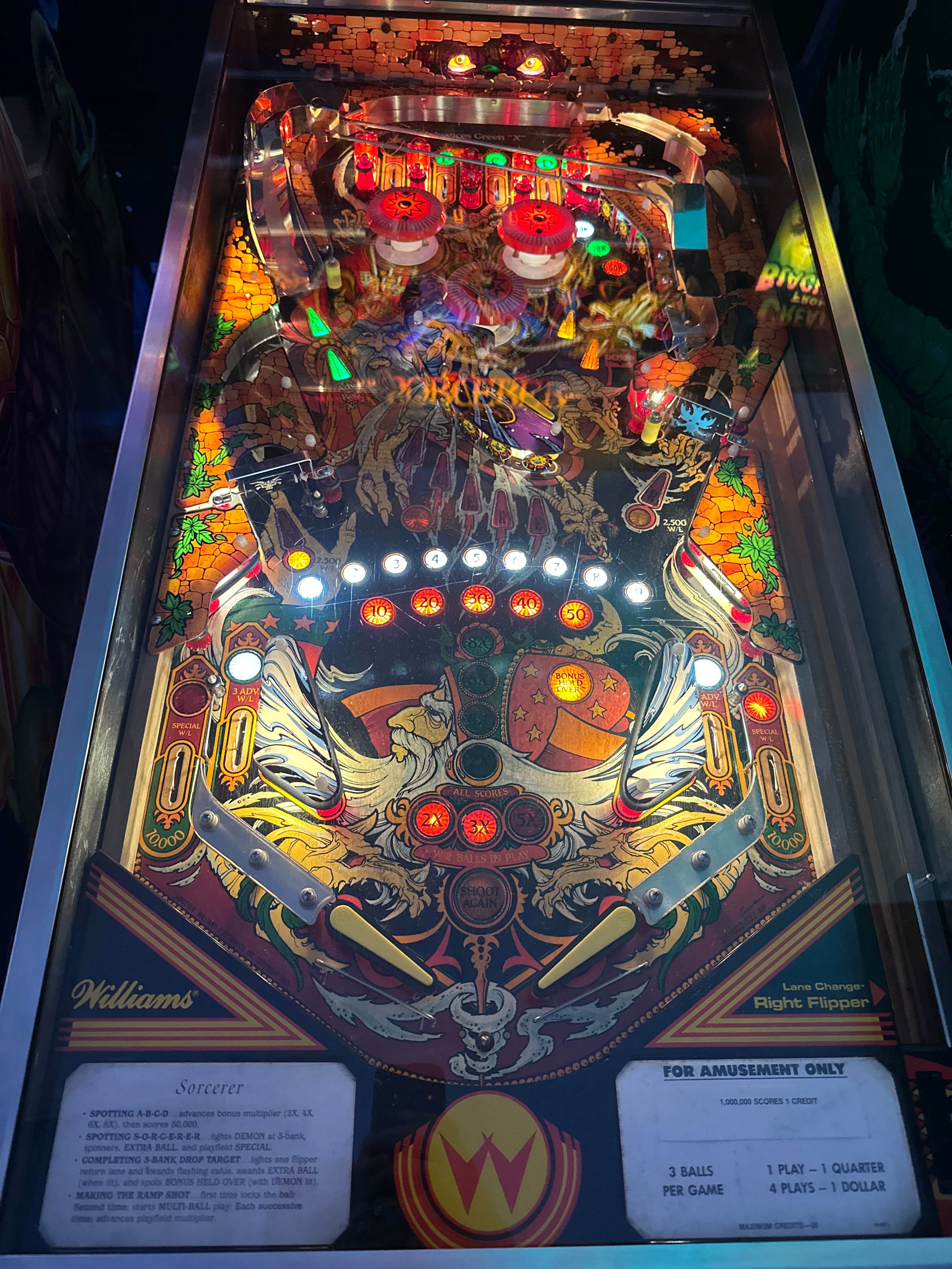 Williams Sorcerer Pinball Machine