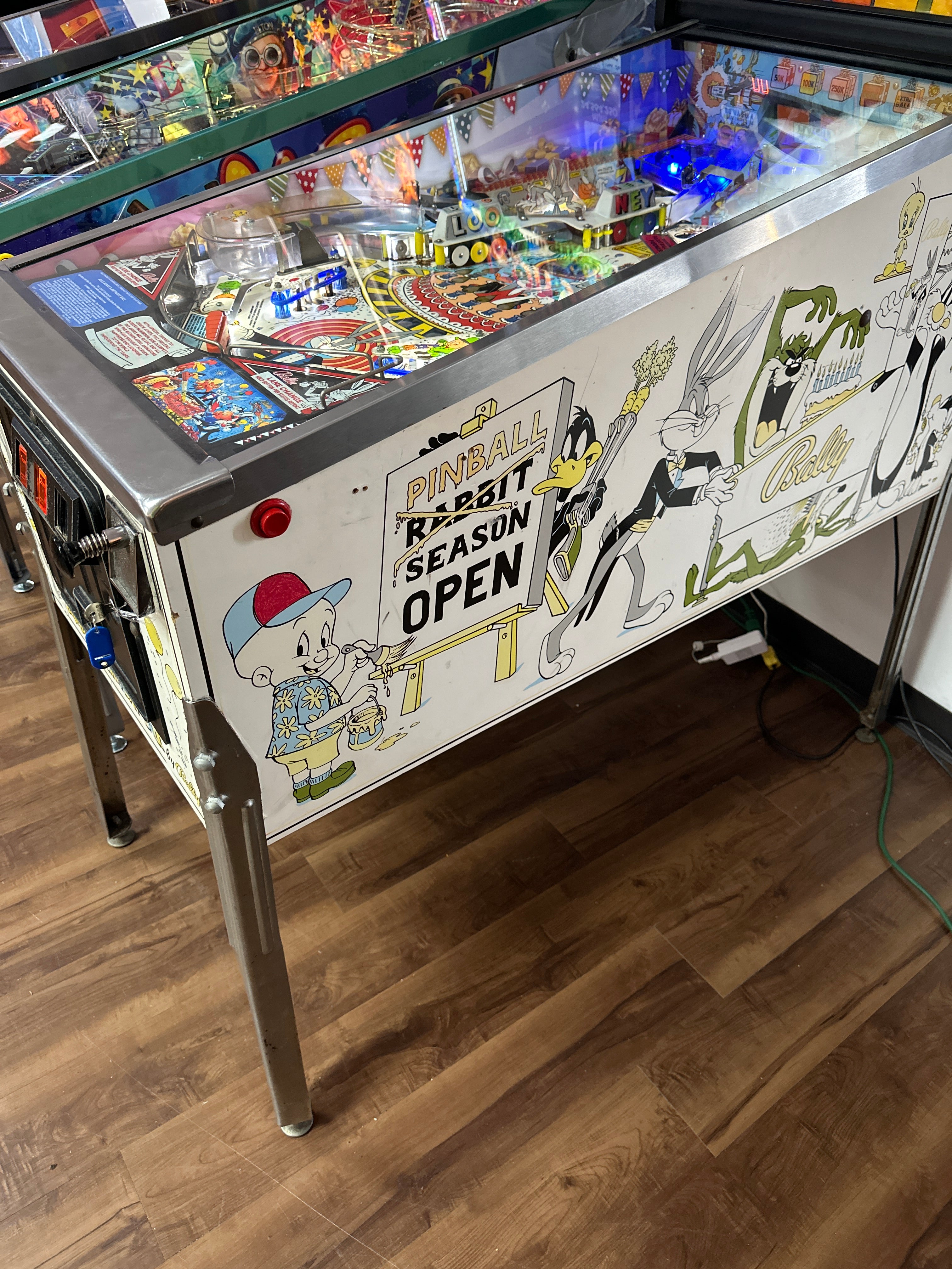 Bally Bugs Bunny's Birthday Ball Pinball Machine
