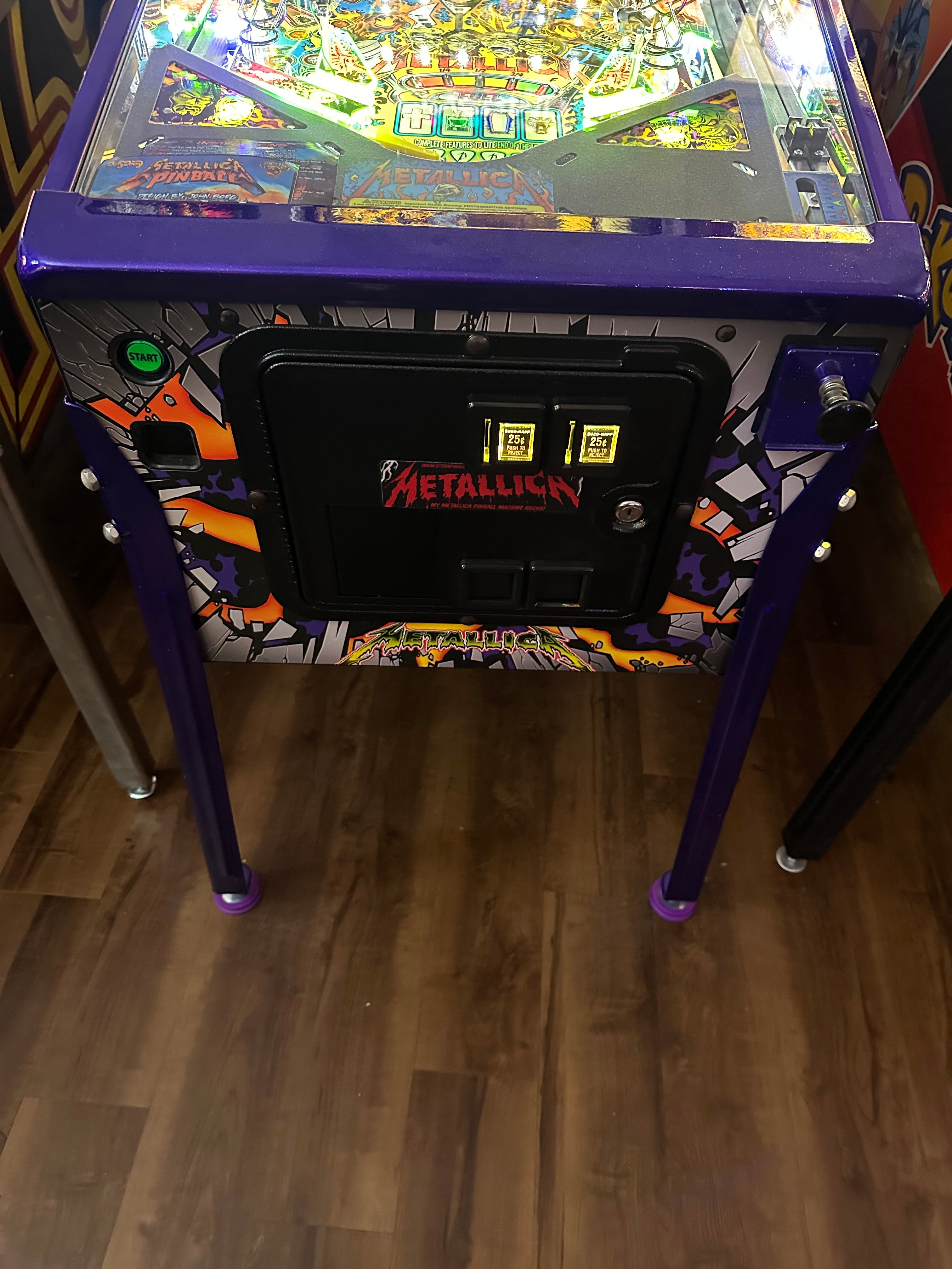 Stern Pinball LOADED Metallica Premium Pinball Machine