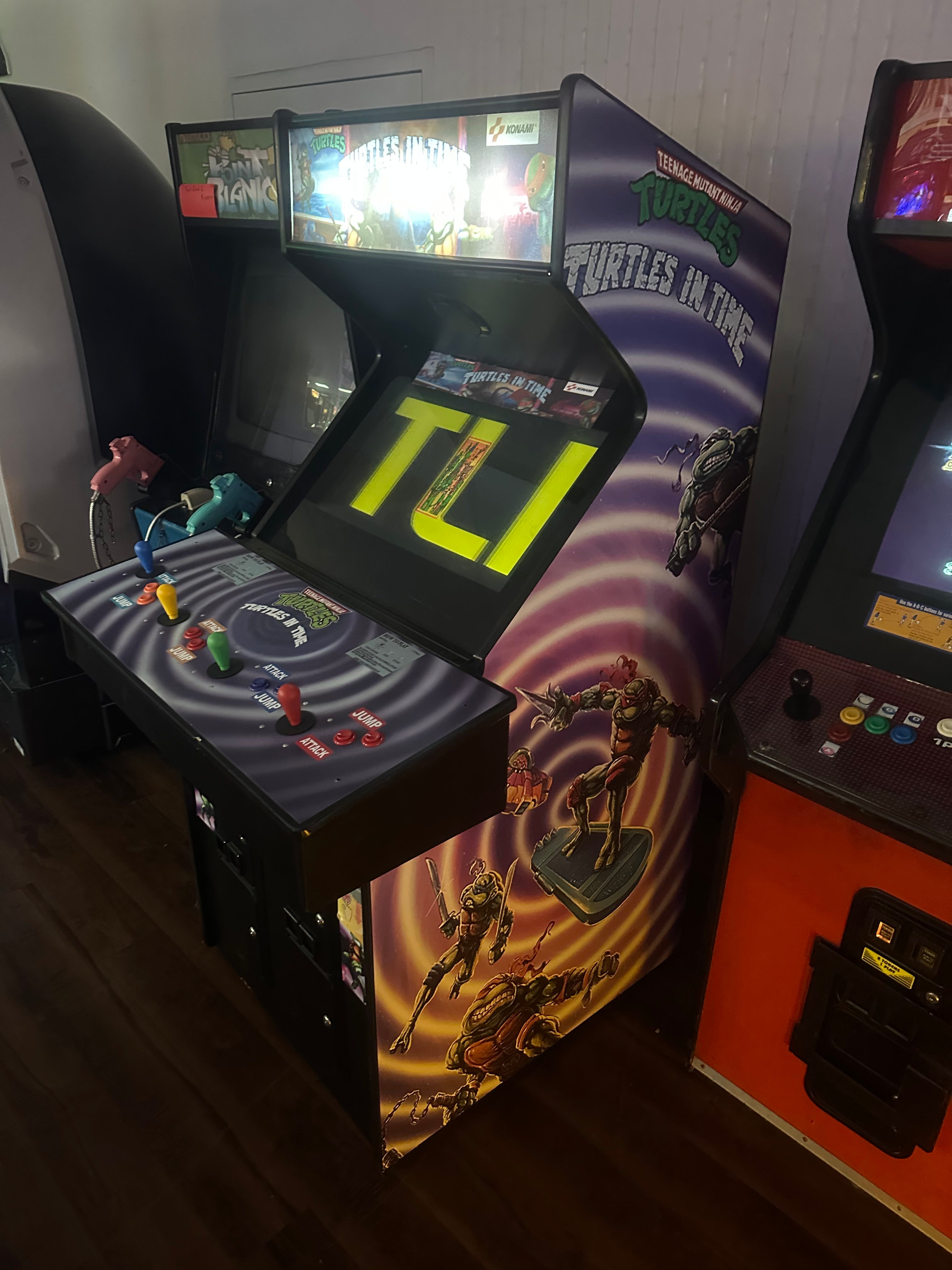 TMNT: Turtles in Time Arcade Game