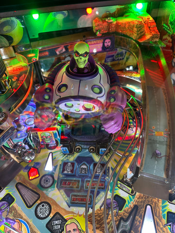 Image of Stern Pinball LOADED Foo Fighters Premium Pinball Machine