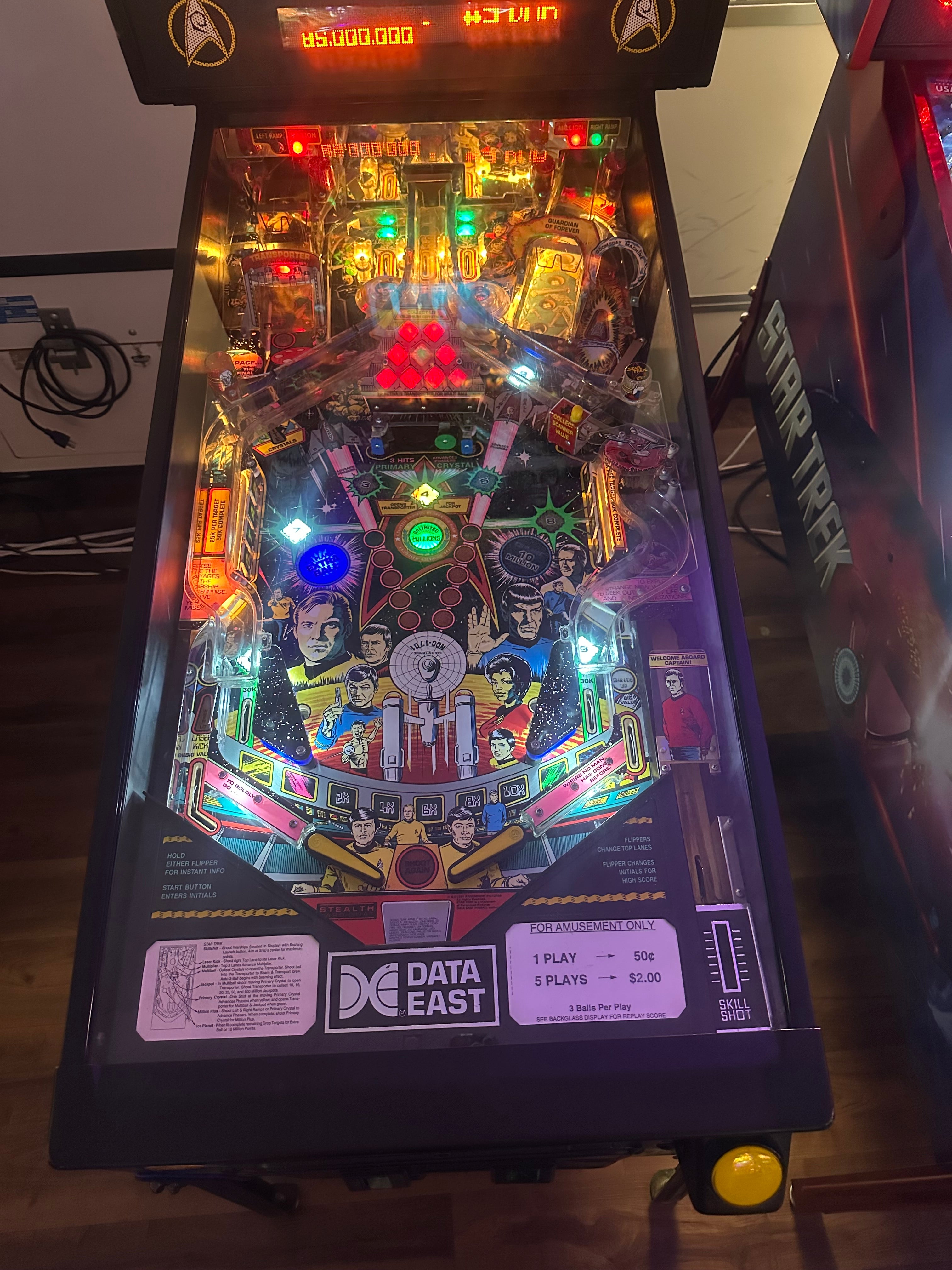 Data East Star Trek Pinball Machine