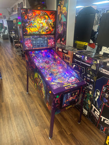 Stern Pinball The Uncanny X-Men Limited Edition Pinball Machine
