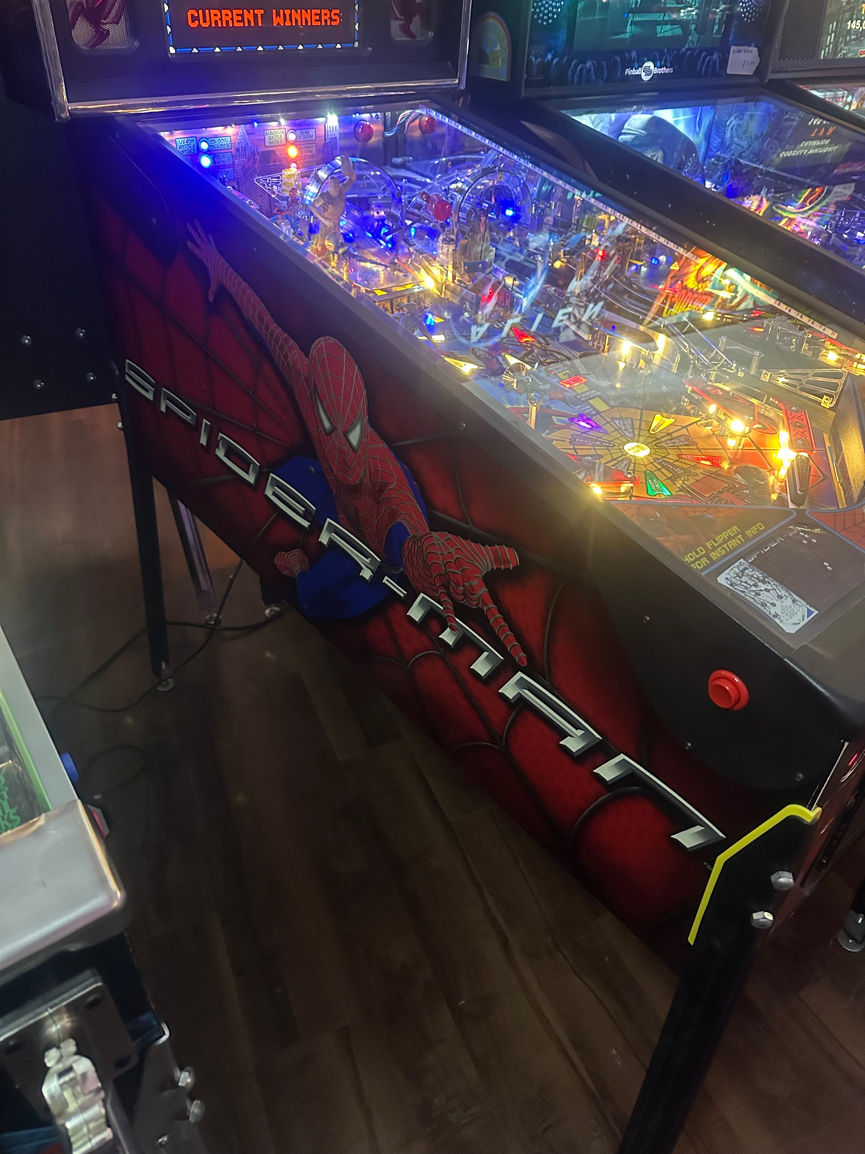 Stern Pinball LOADED Spider-Man Pinball Machine