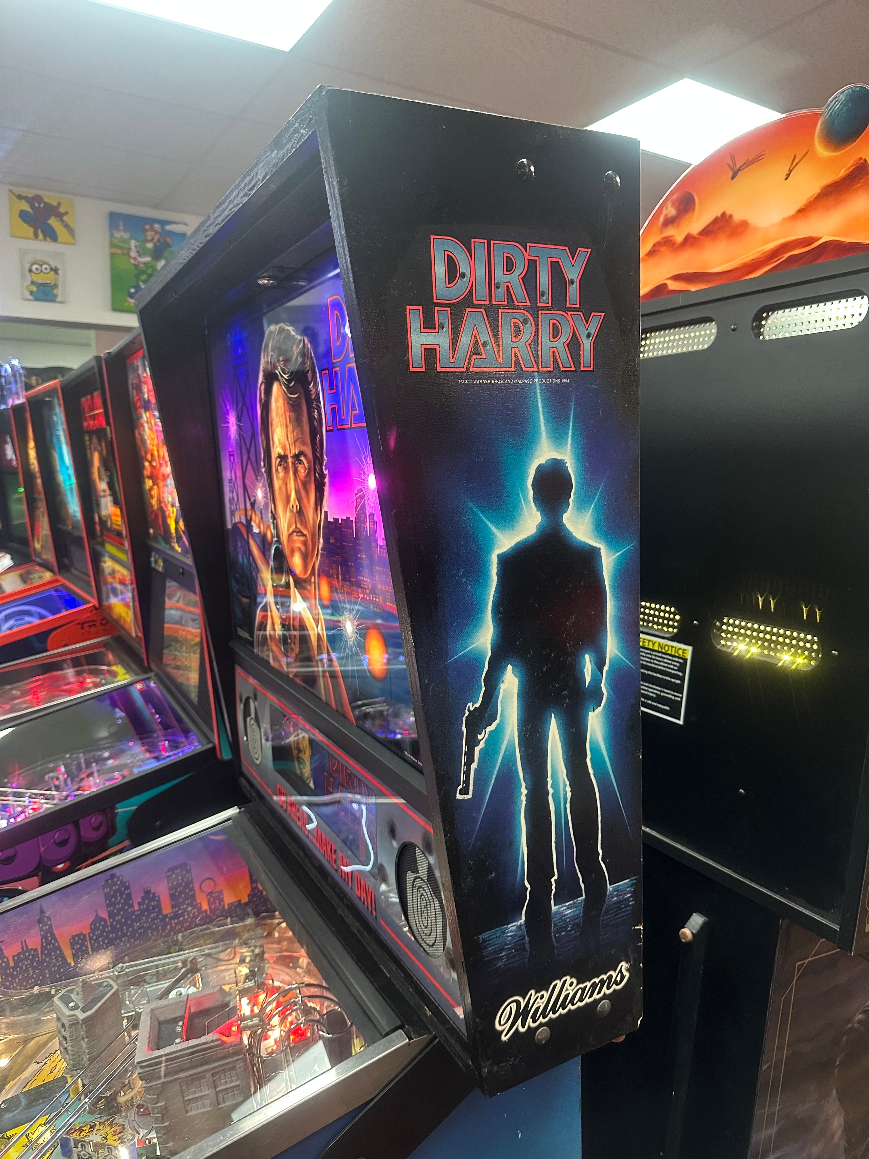 Williams Dirty Harry Pinball Machine
