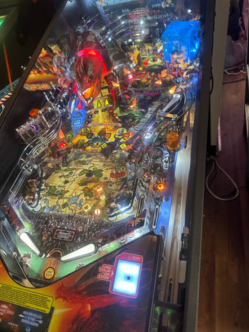 Image of Stern Pinball Dungeons & Dragons: The Tyrant's Eye Premium Pinball Machine