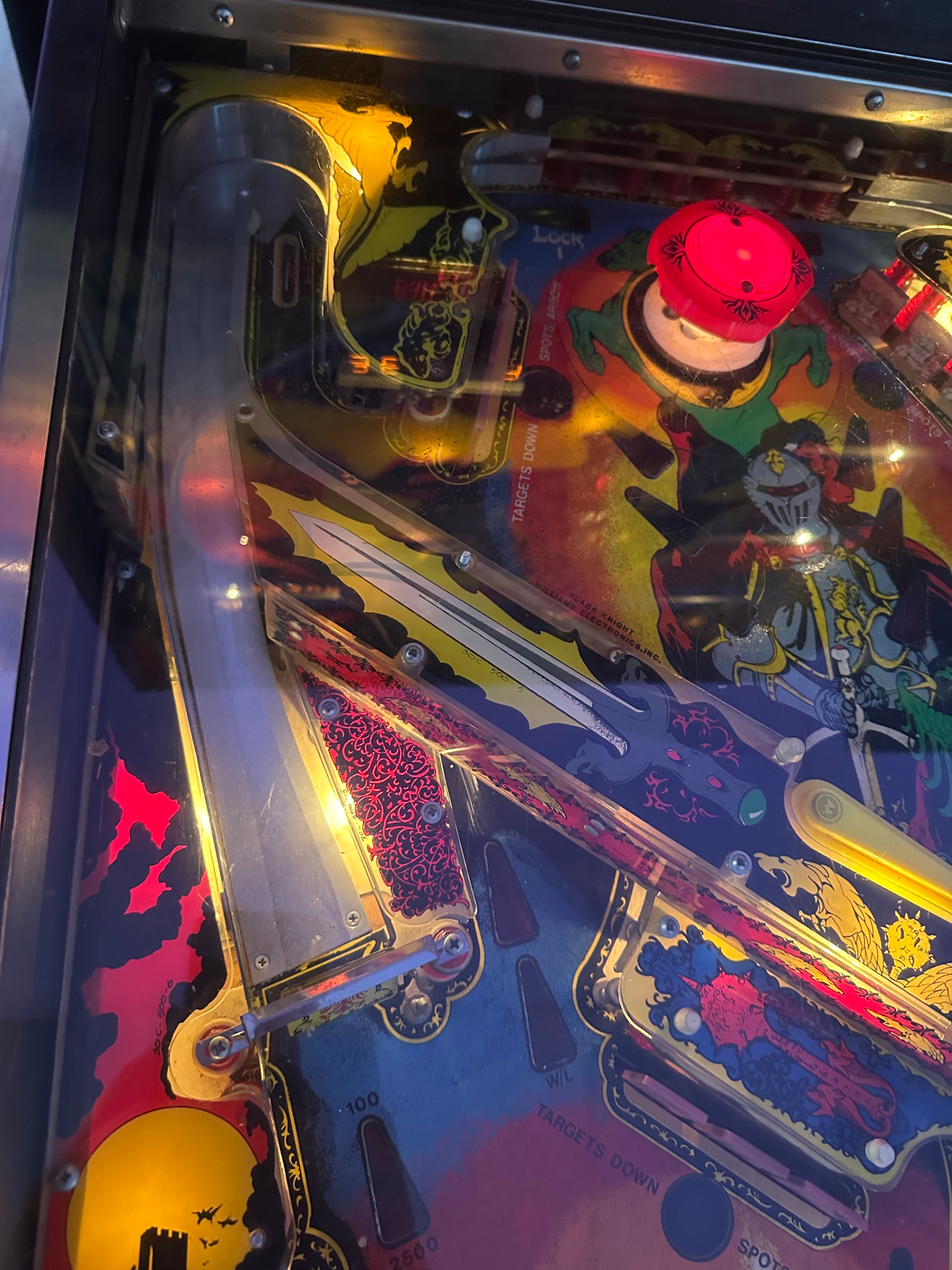 Williams Black Knight Pinball Machine
