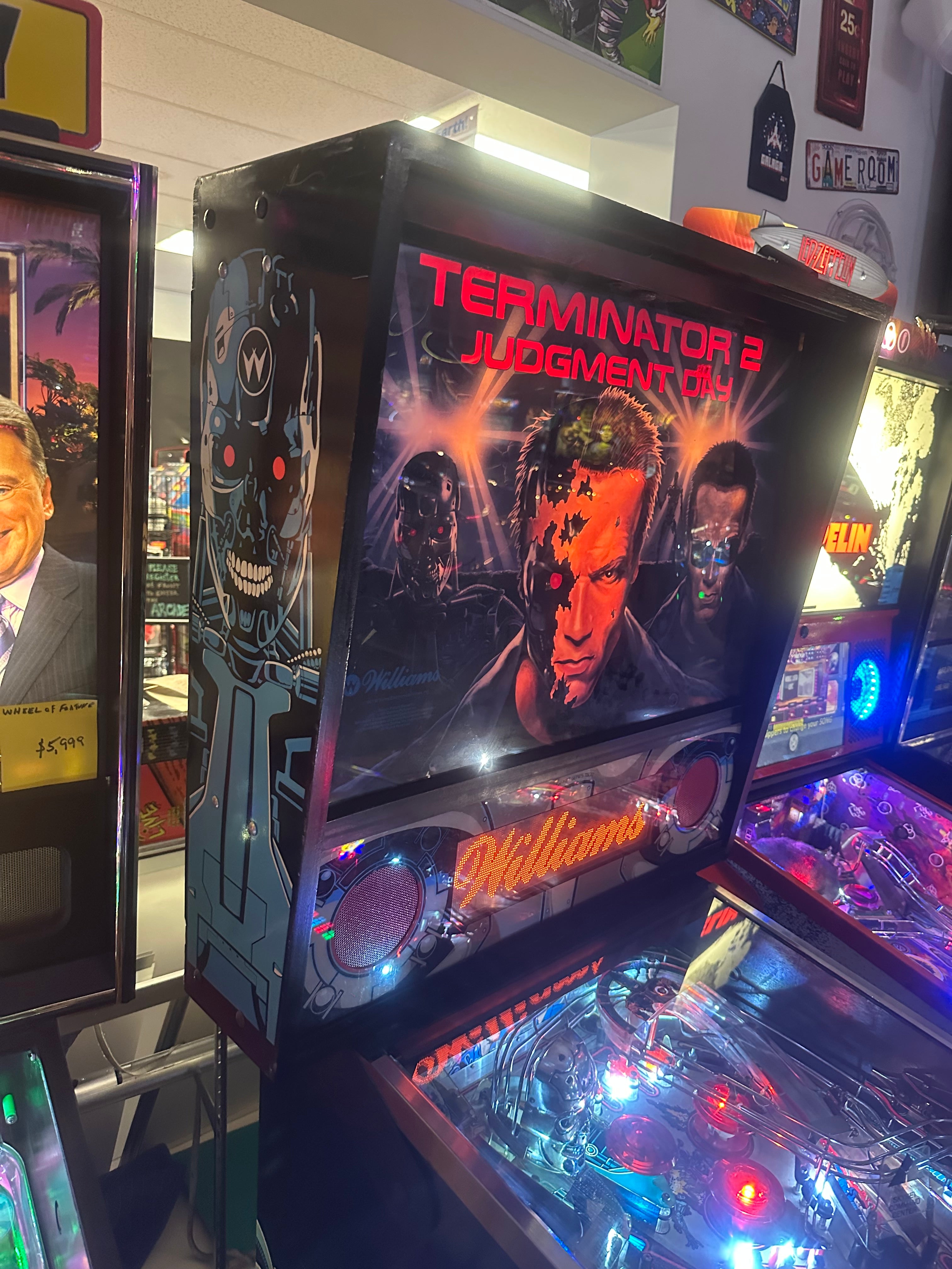 Williams Terminator 2: Judgement Day Pinball Machine