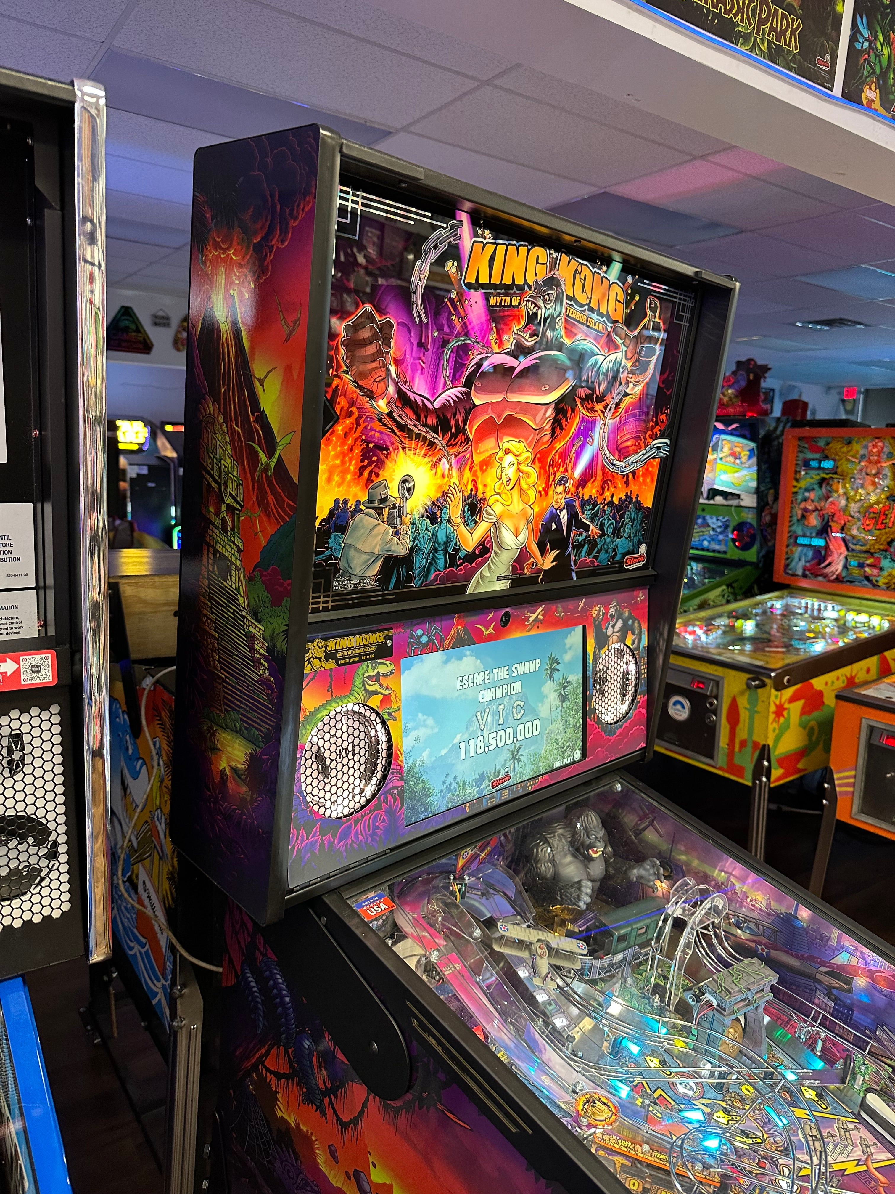 Stern Pinball LOADED King Kong: Myth of Terror Island Limited Edition Pinball Machine