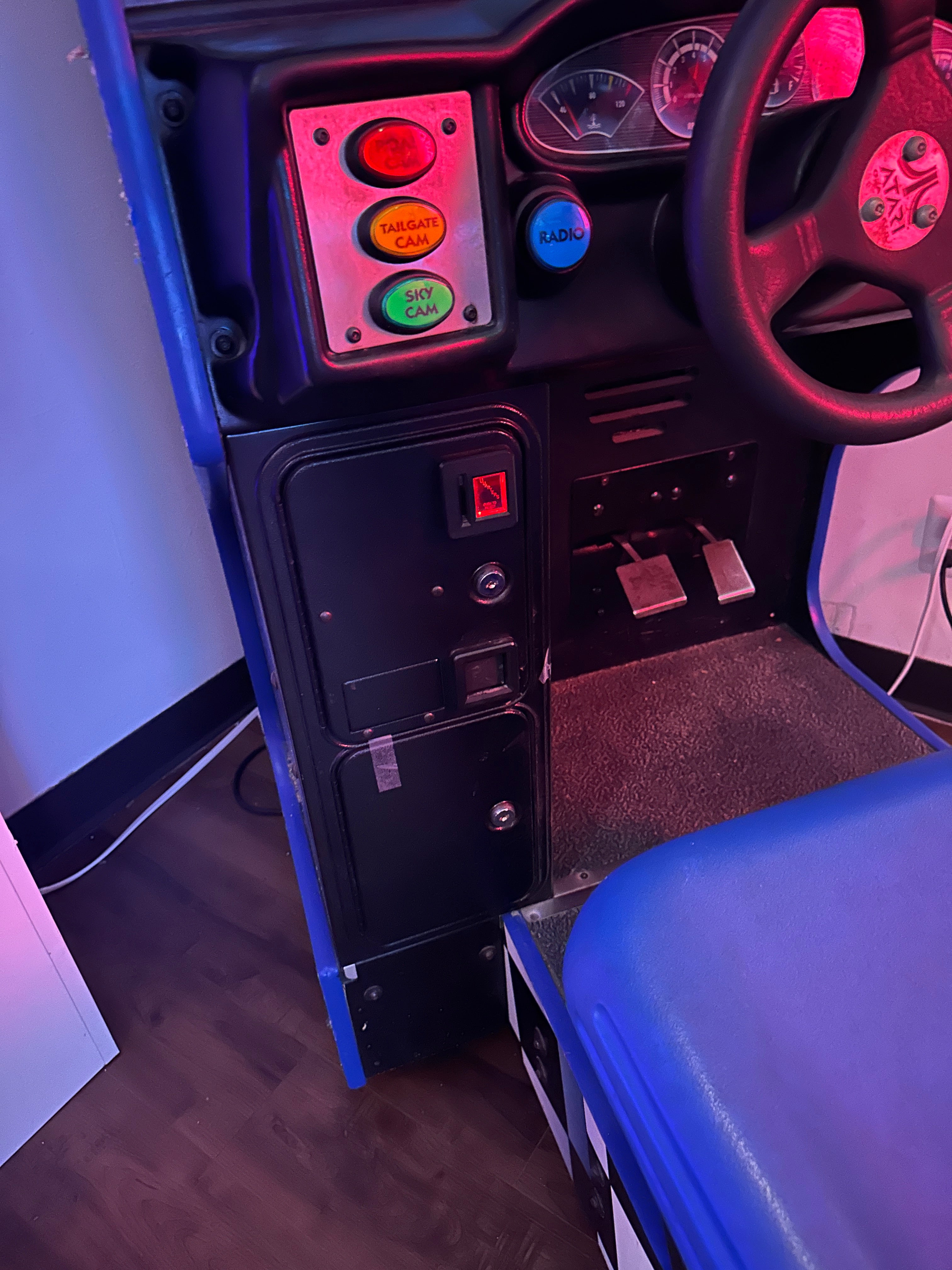 California Speed Arcade Racing Game