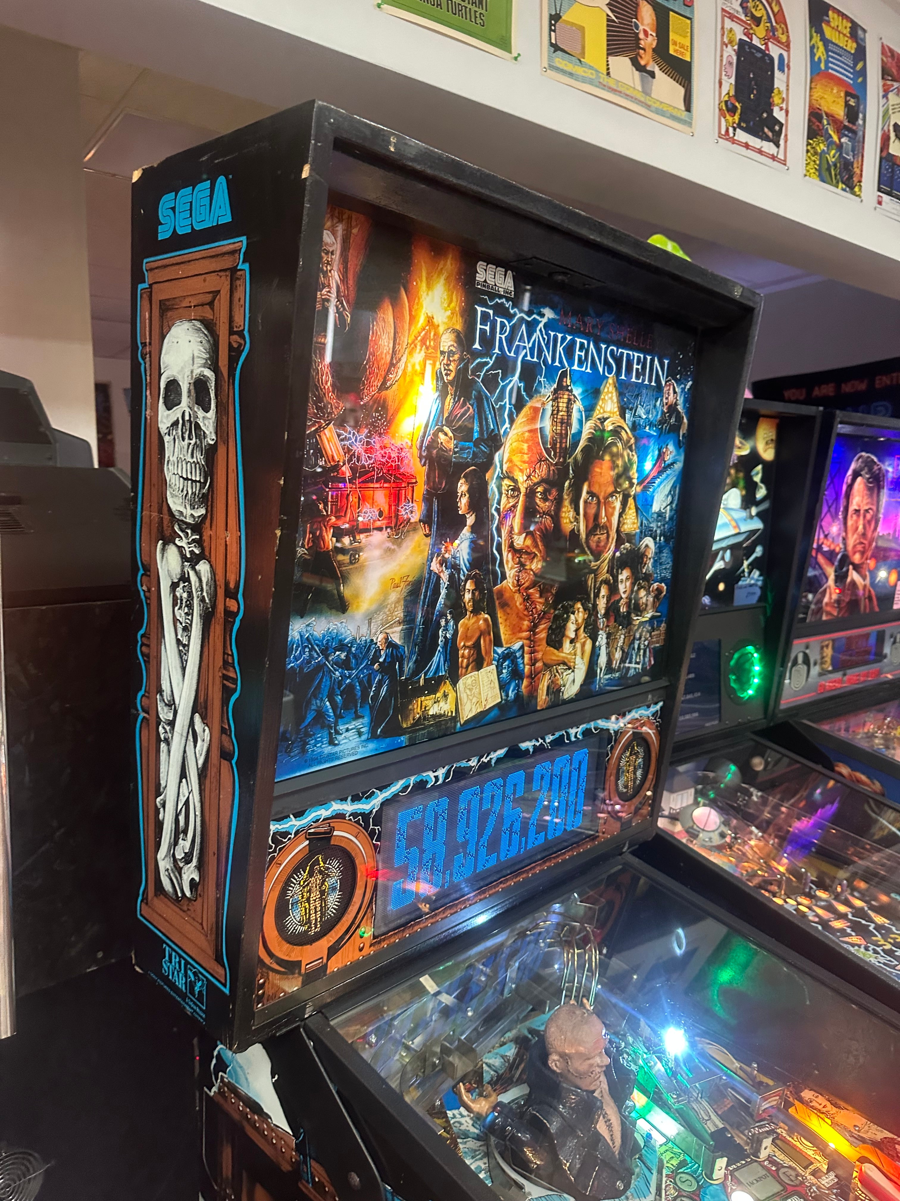 SEGA Mary Shelley's Frankenstein Pinball Machine