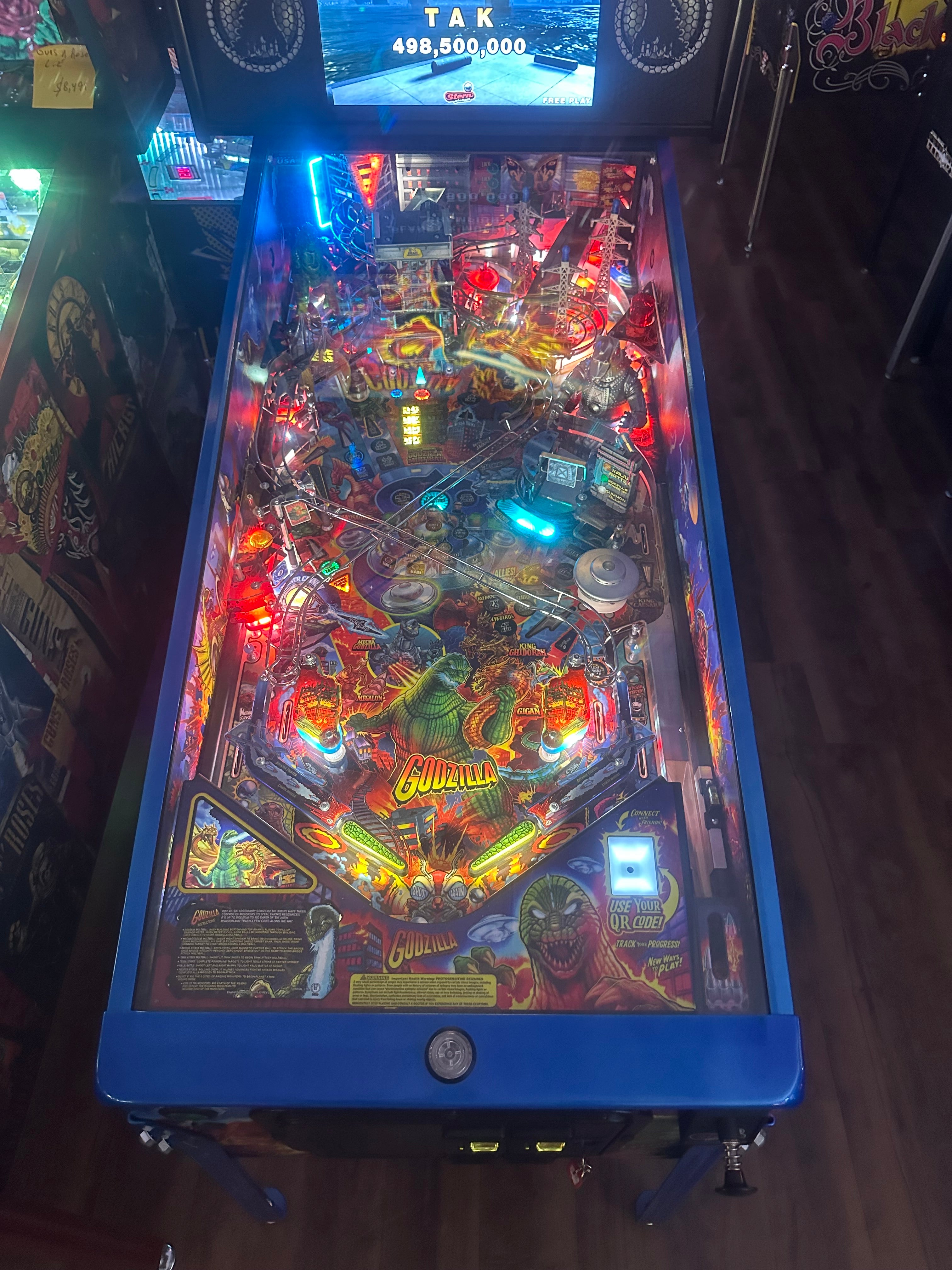 Stern Pinball LOADED Godzilla Premium Pinball Machine