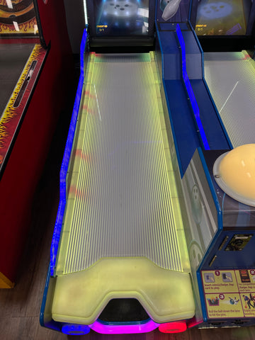 Image of UNIS Lane Master Arcade Game
