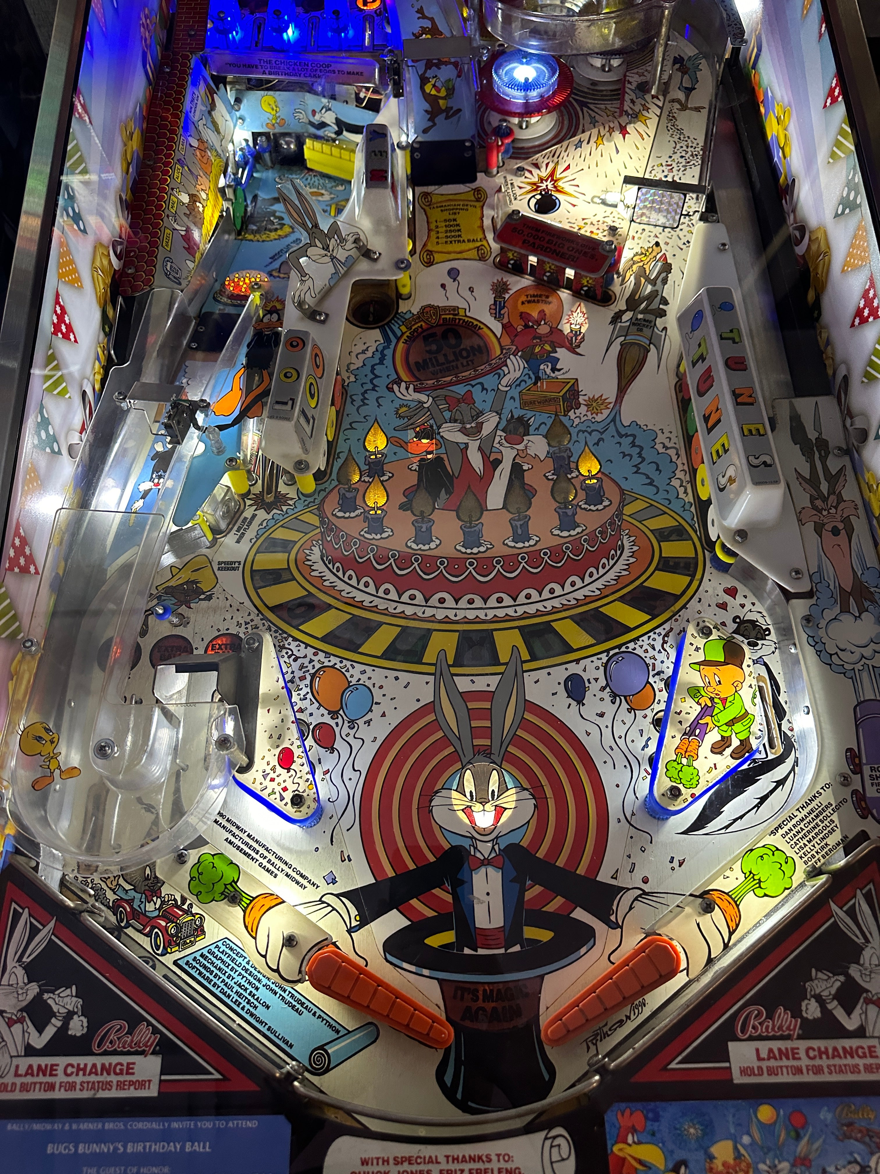 Bally Bugs Bunny's Birthday Ball Pinball Machine