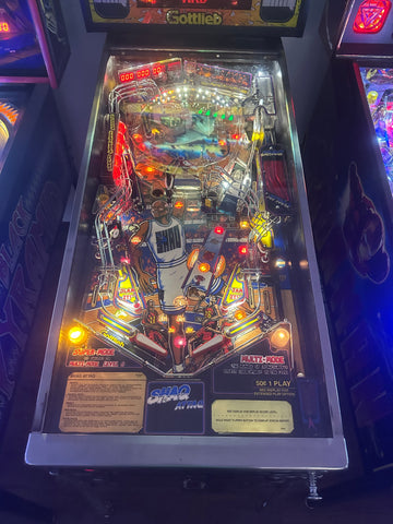 Image of Gottlieb Shaq Attaq Pinball Machine