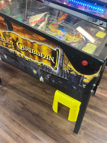 Image of Stern Pinball Pirates of the Caribbean Pinball Machine