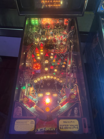 Image of Stern Pinball The Lord of the Rings Pinball Machine