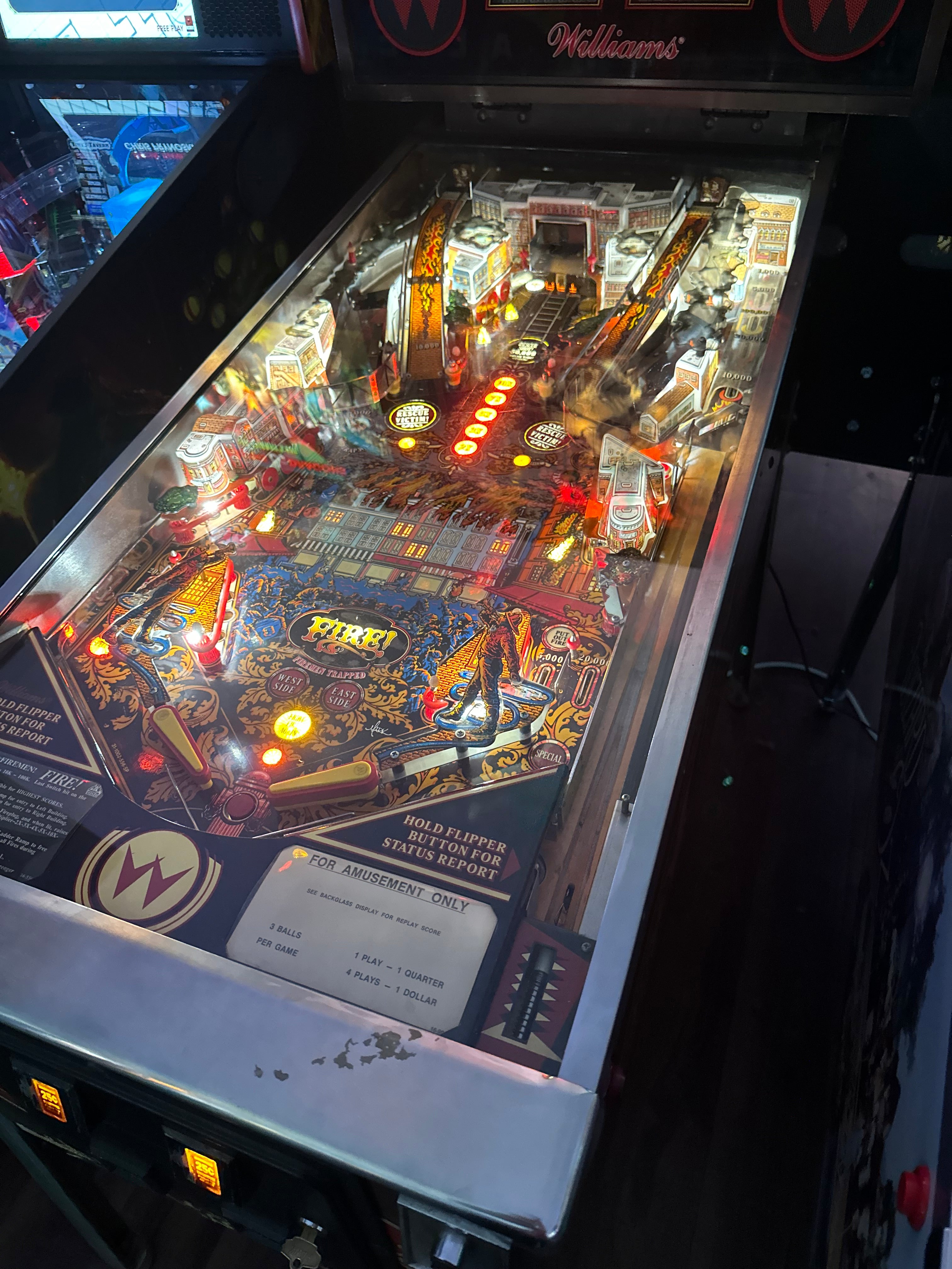 Williams Fire! Pinball Machine