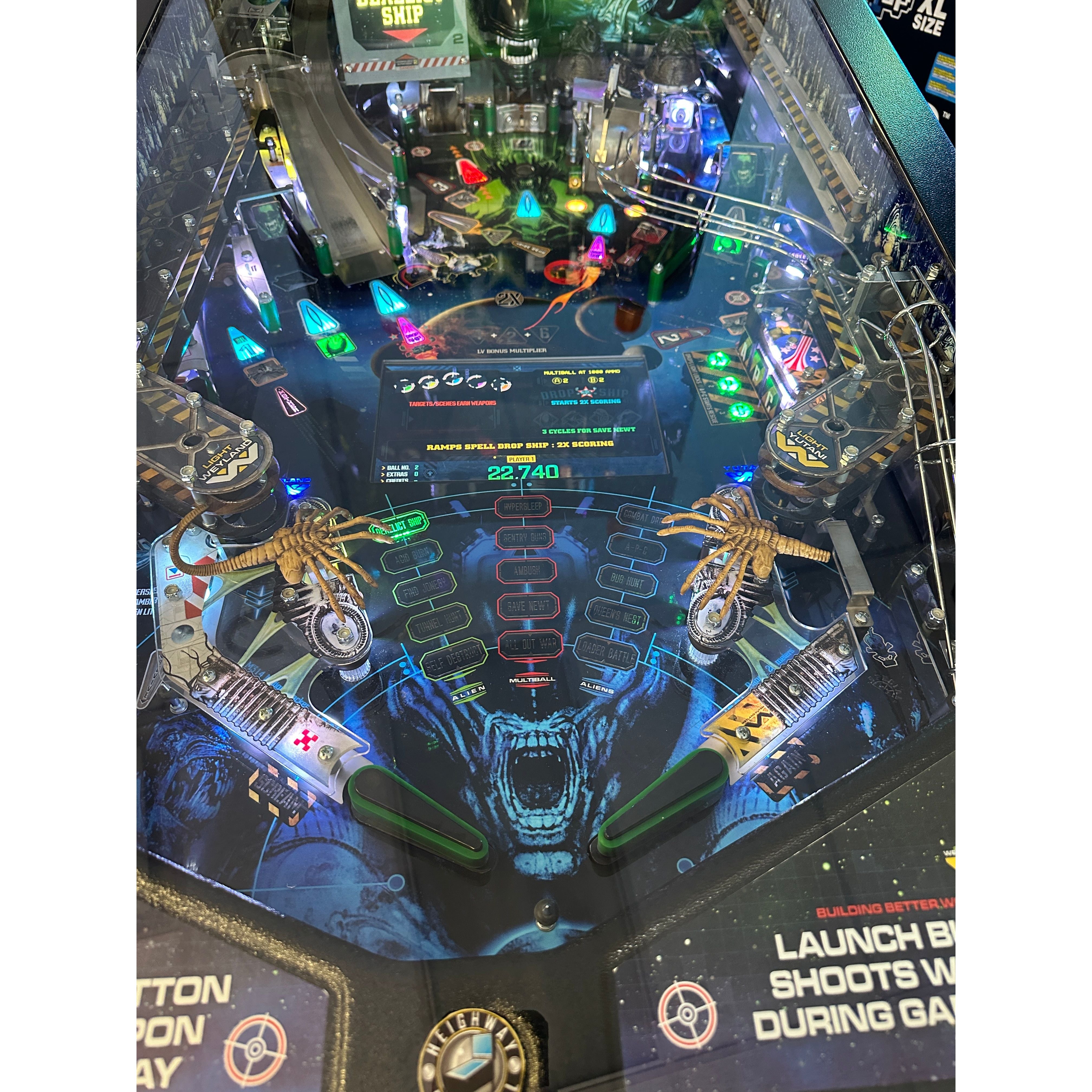 Heighway Pinball Alien Pinball Machine
