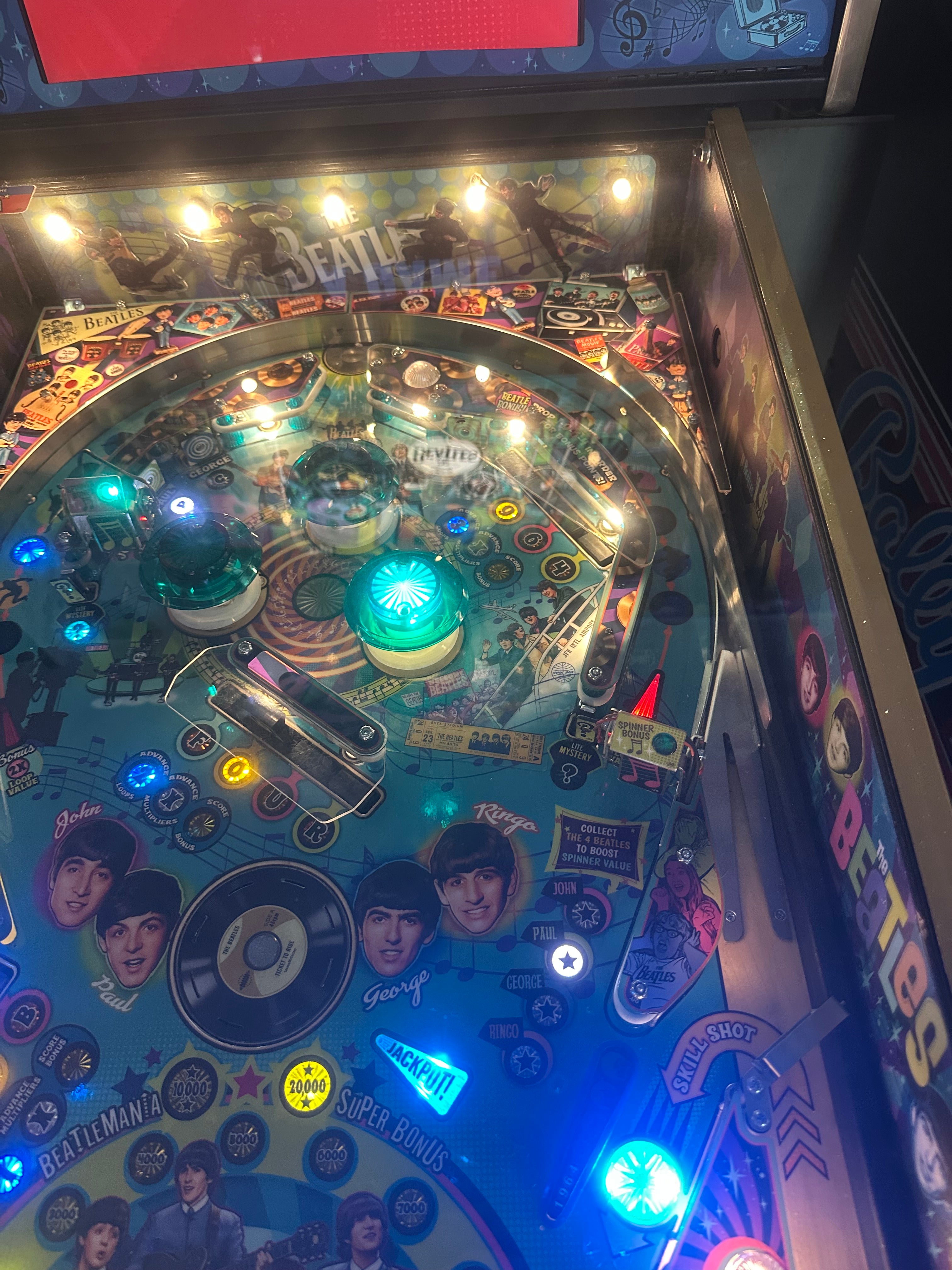 Stern Pinball The Beatles Gold Pinball Machine