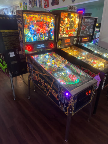 Image of Bally Theatre of Magic Pinball Machine