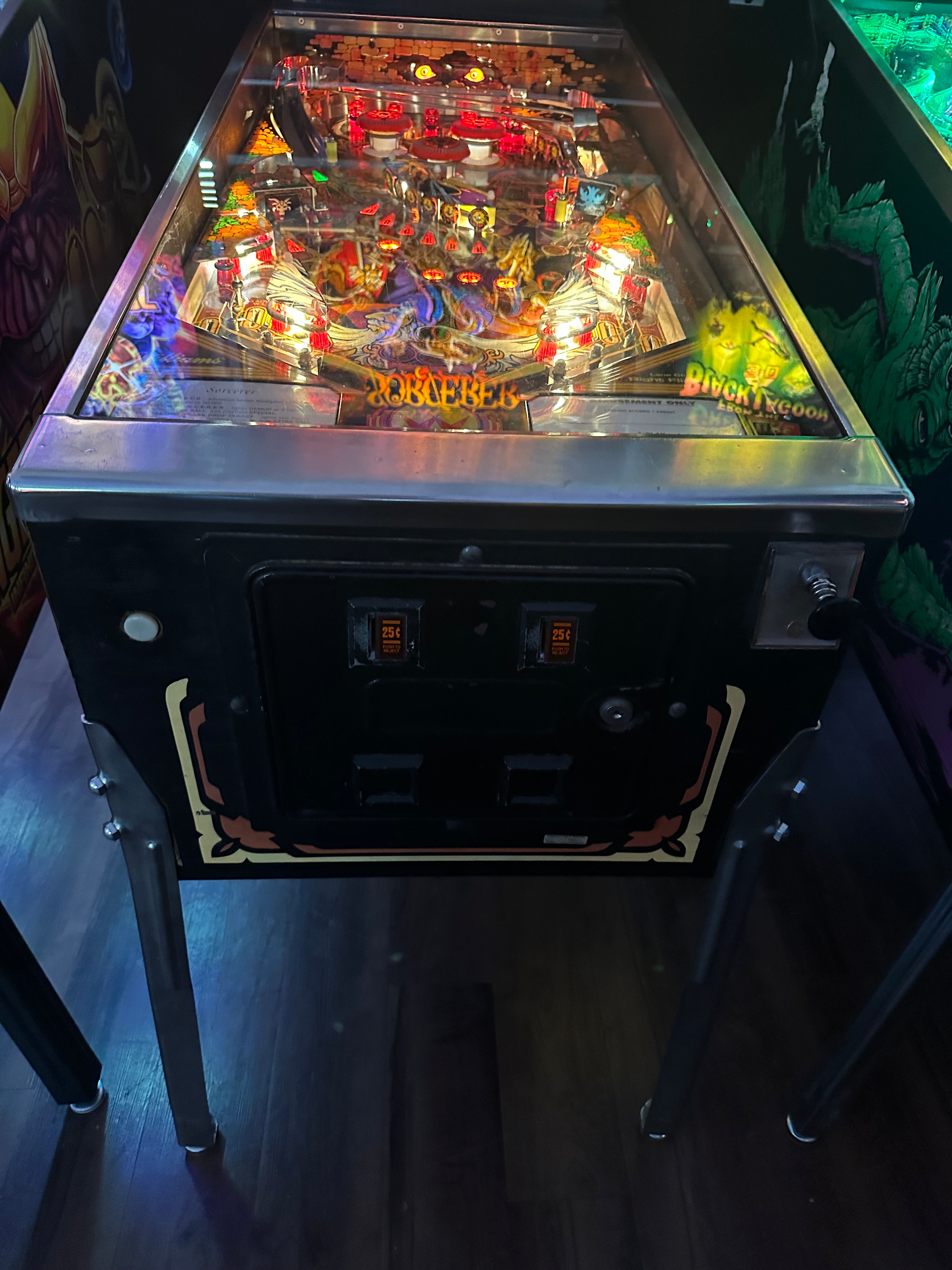 Williams Sorcerer Pinball Machine