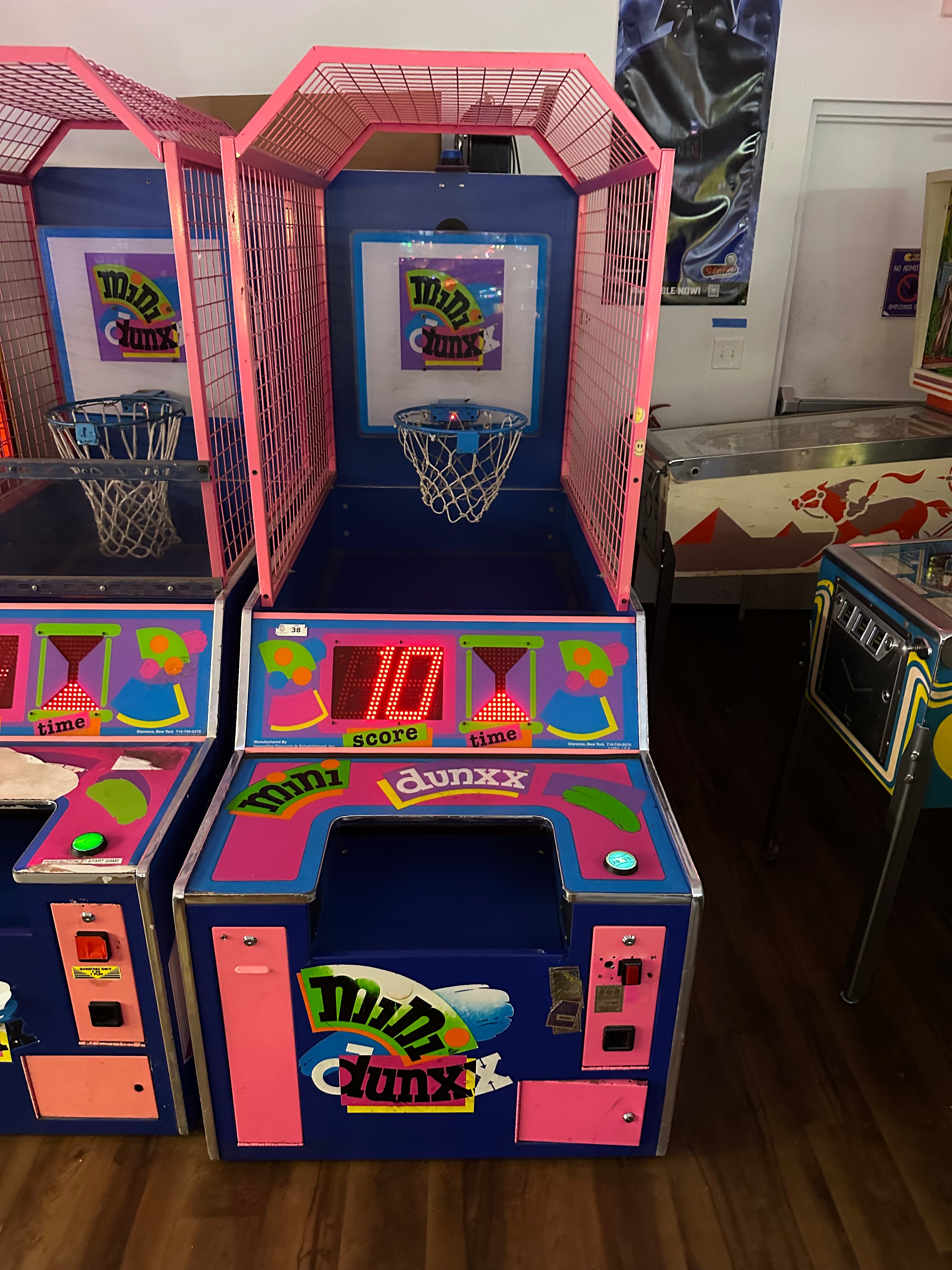 Mini-Dunxx Kiddie Basketball Arcade Game