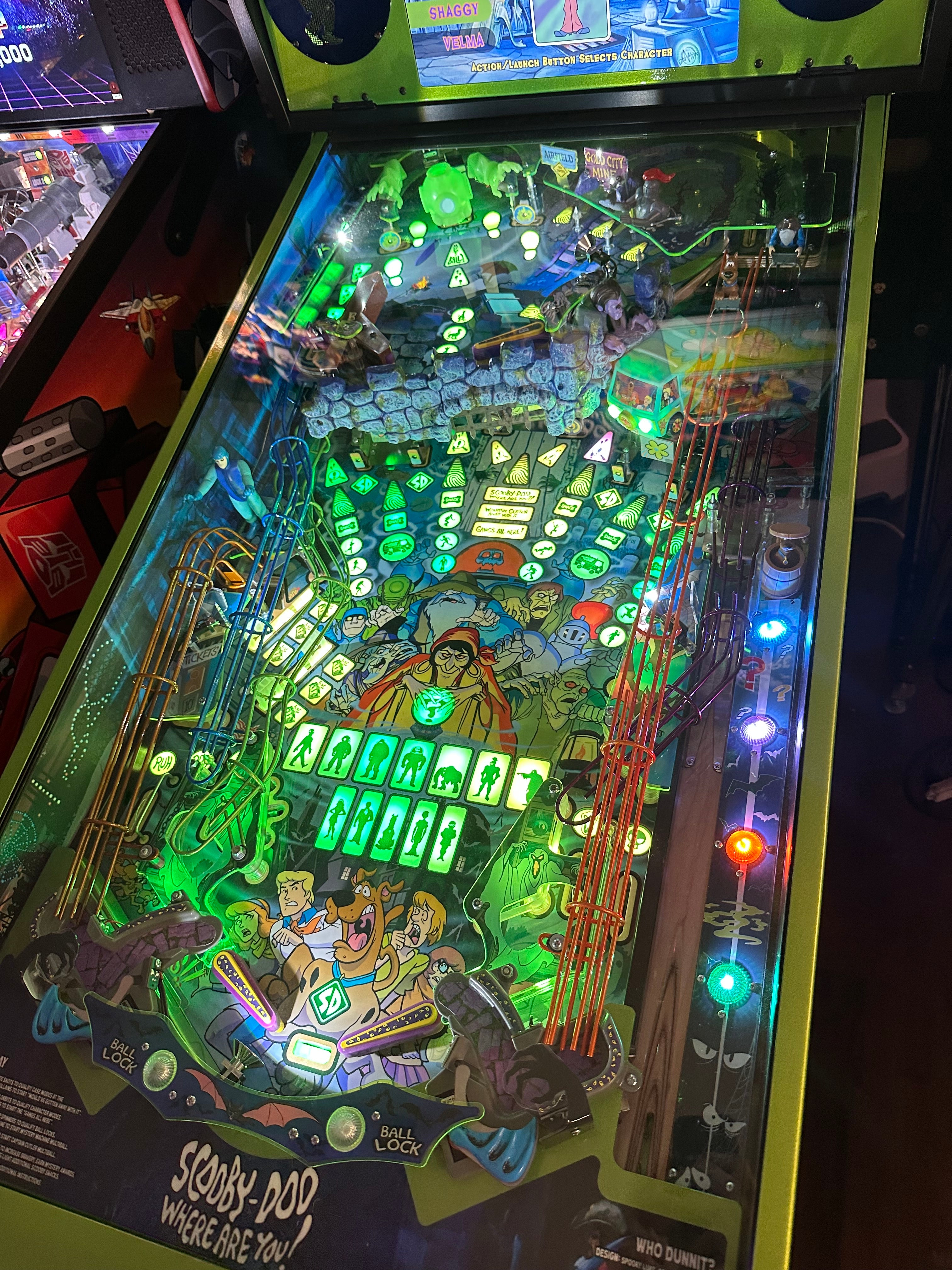 Spooky Pinball Scooby-Doo Collectors Edition Pinball Machine