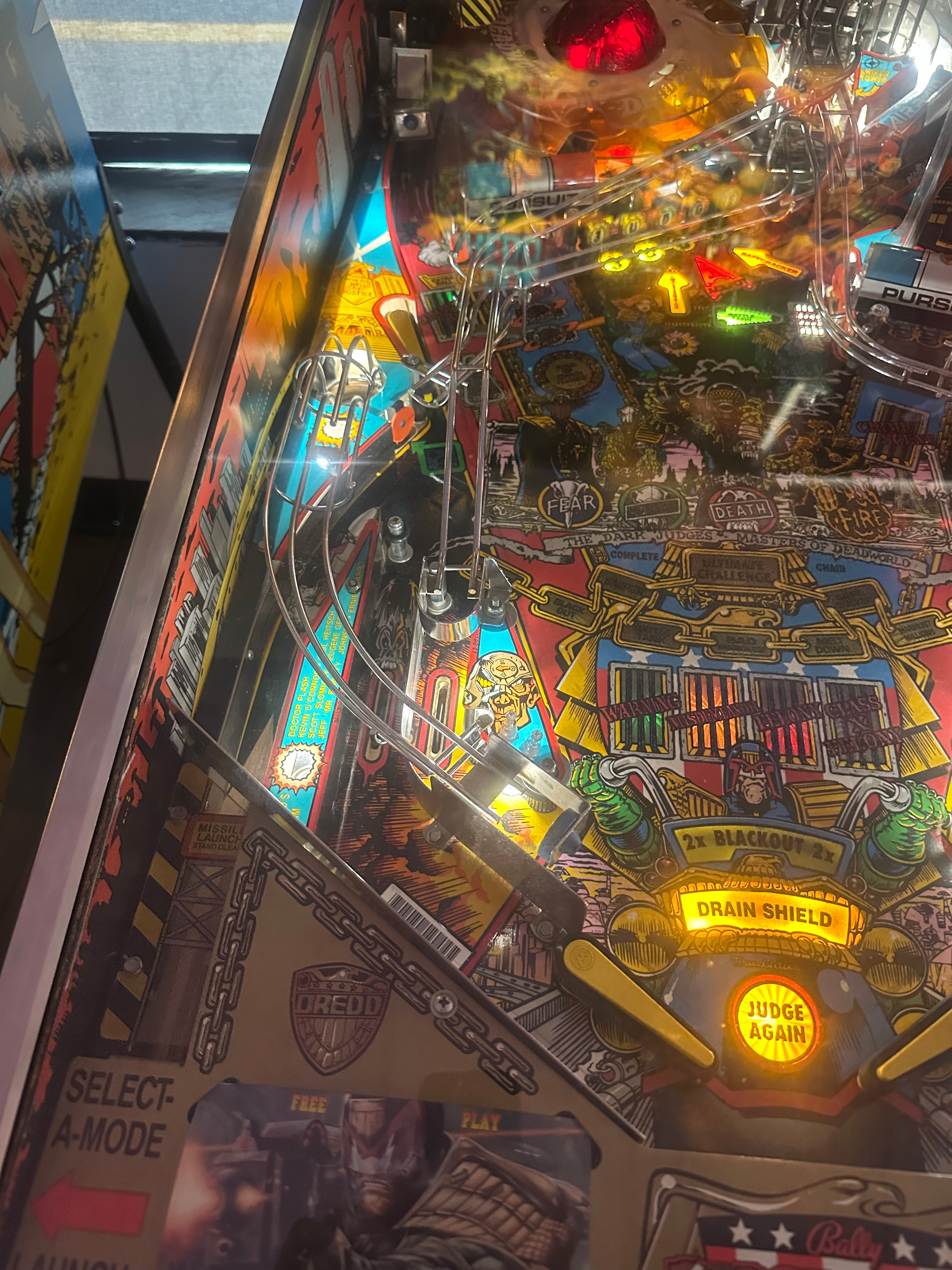 Bally Judge Dredd Pinball Machine