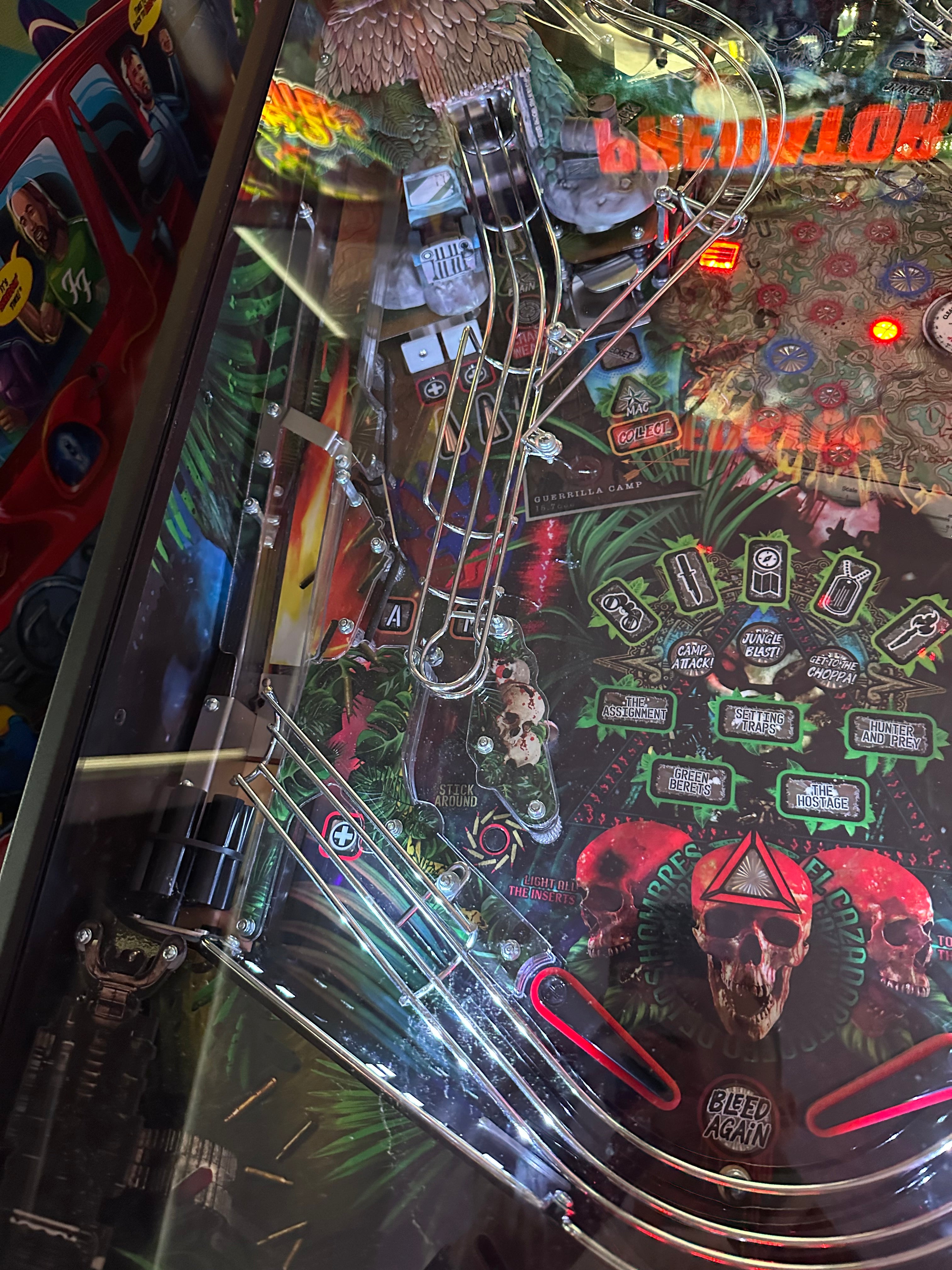 Pinball Brothers Predator Pinball Machine