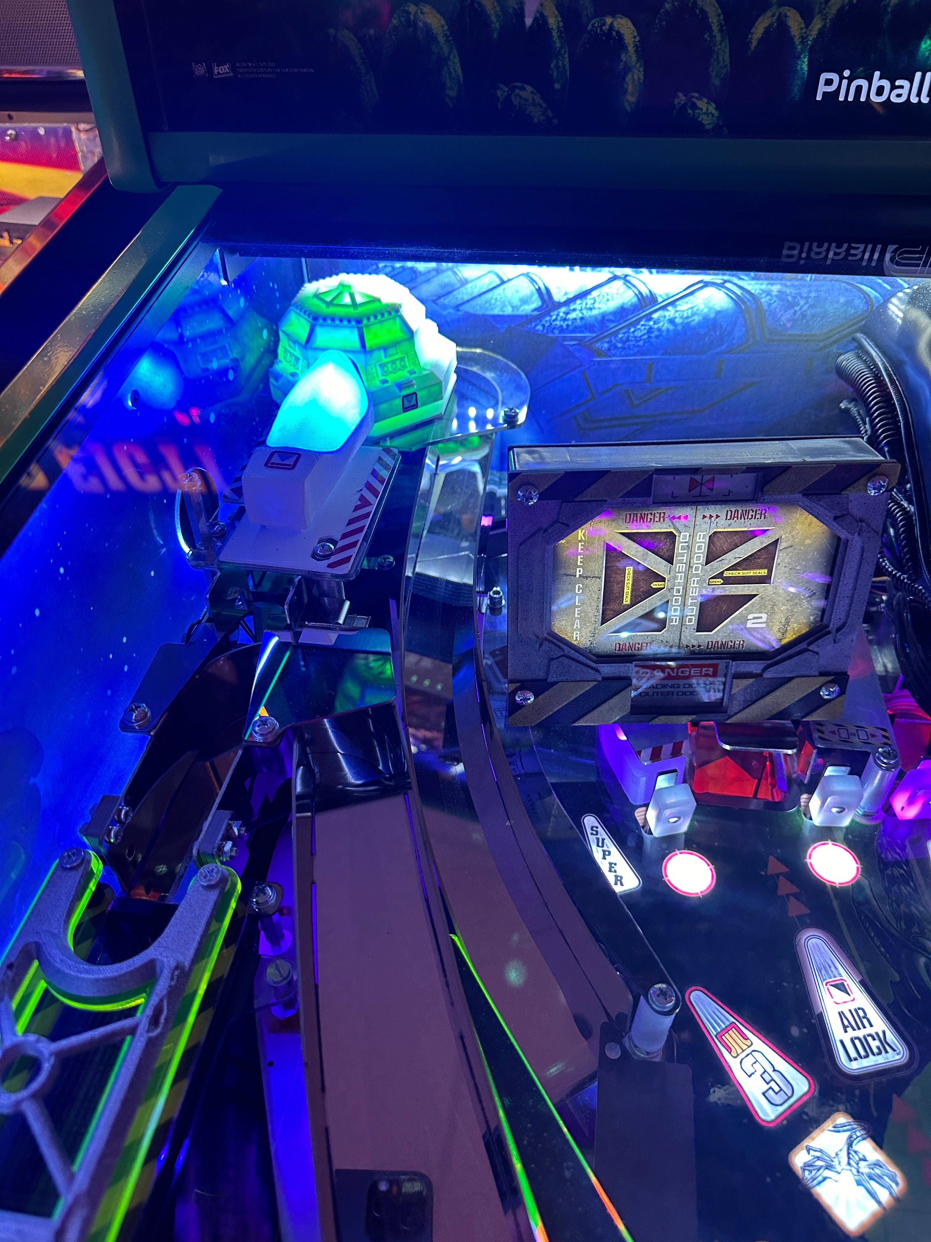 Pinball Brothers Alien Limited Version Pinball Machine