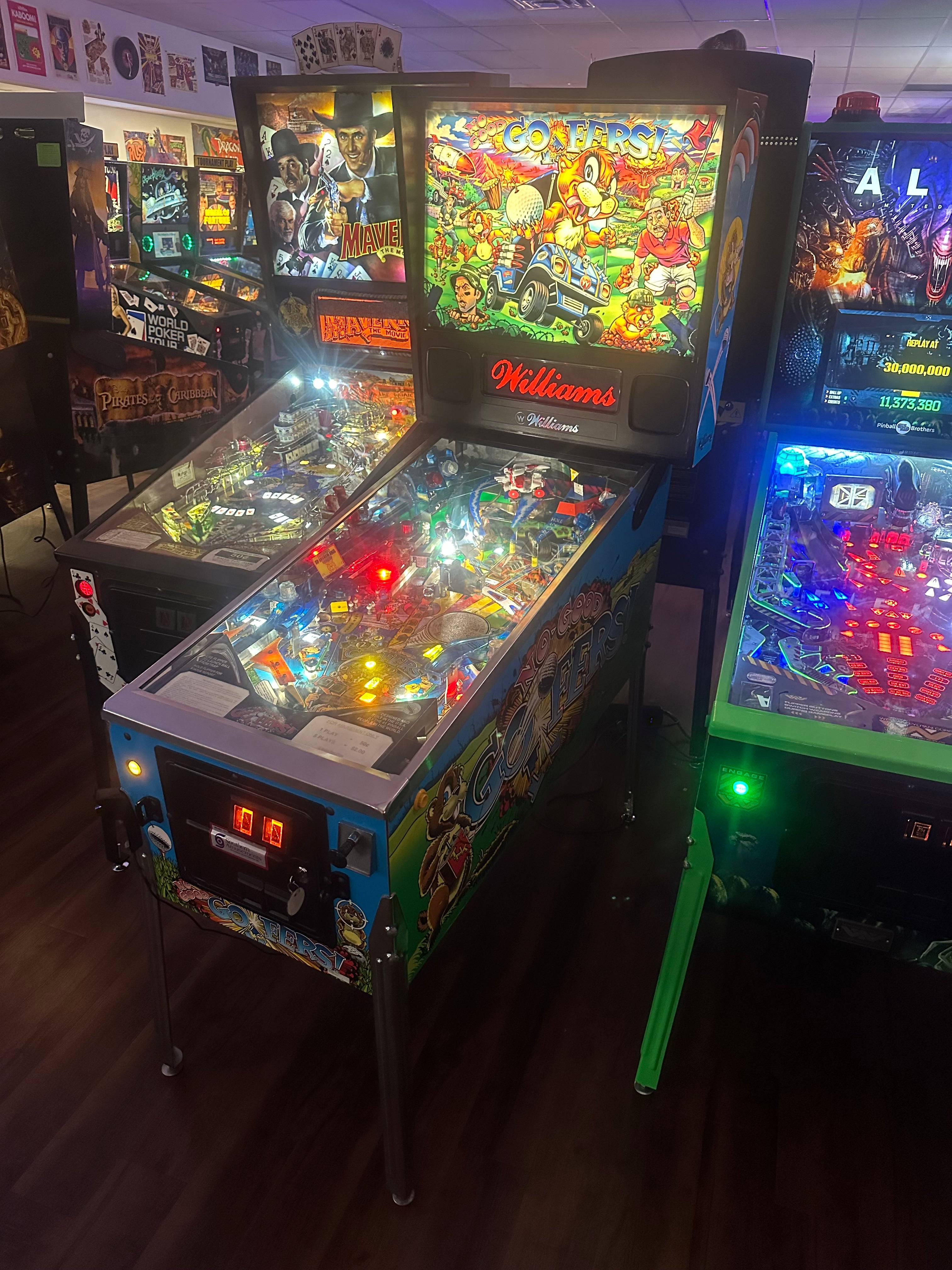 Williams LOADED No Good Gophers Pinball Machine