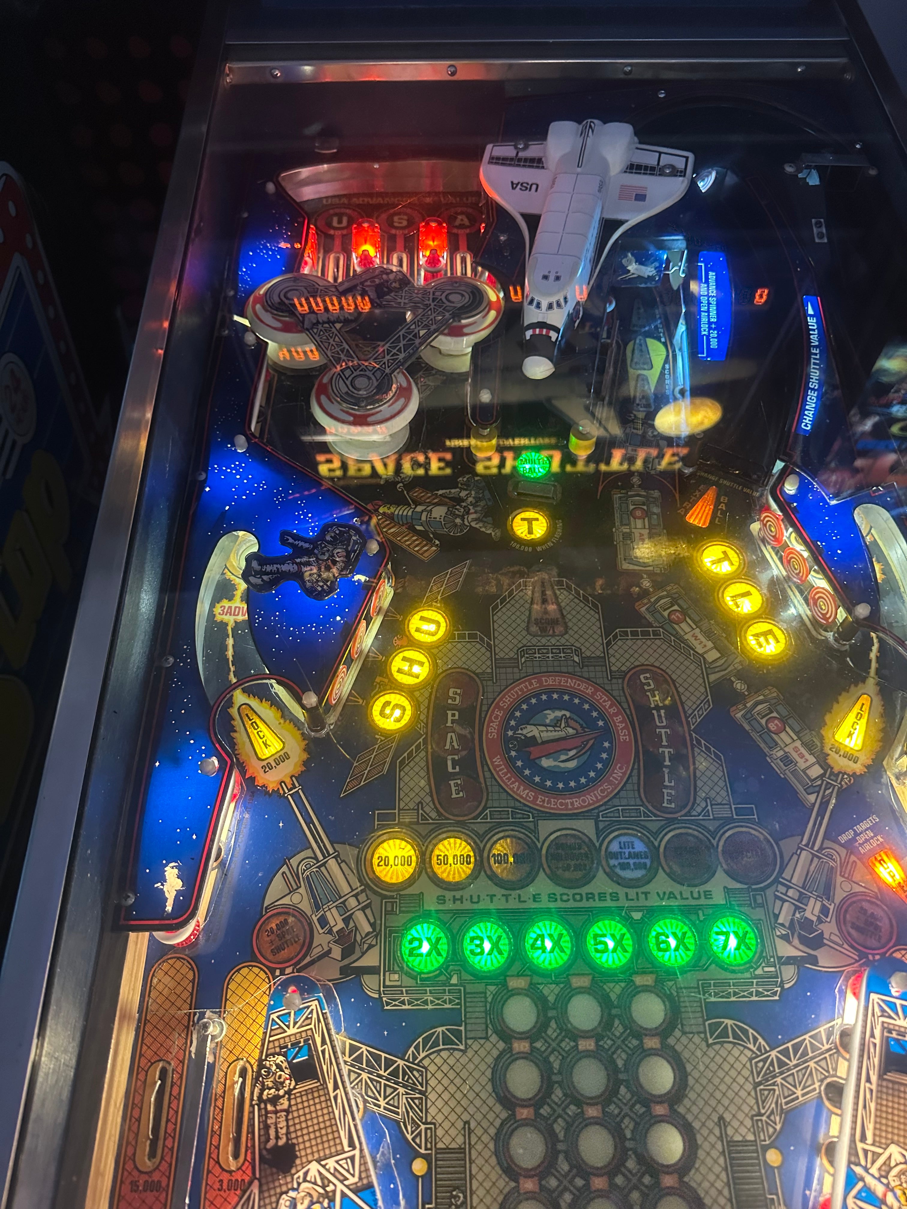 Williams Space Shuttle Pinball Machine