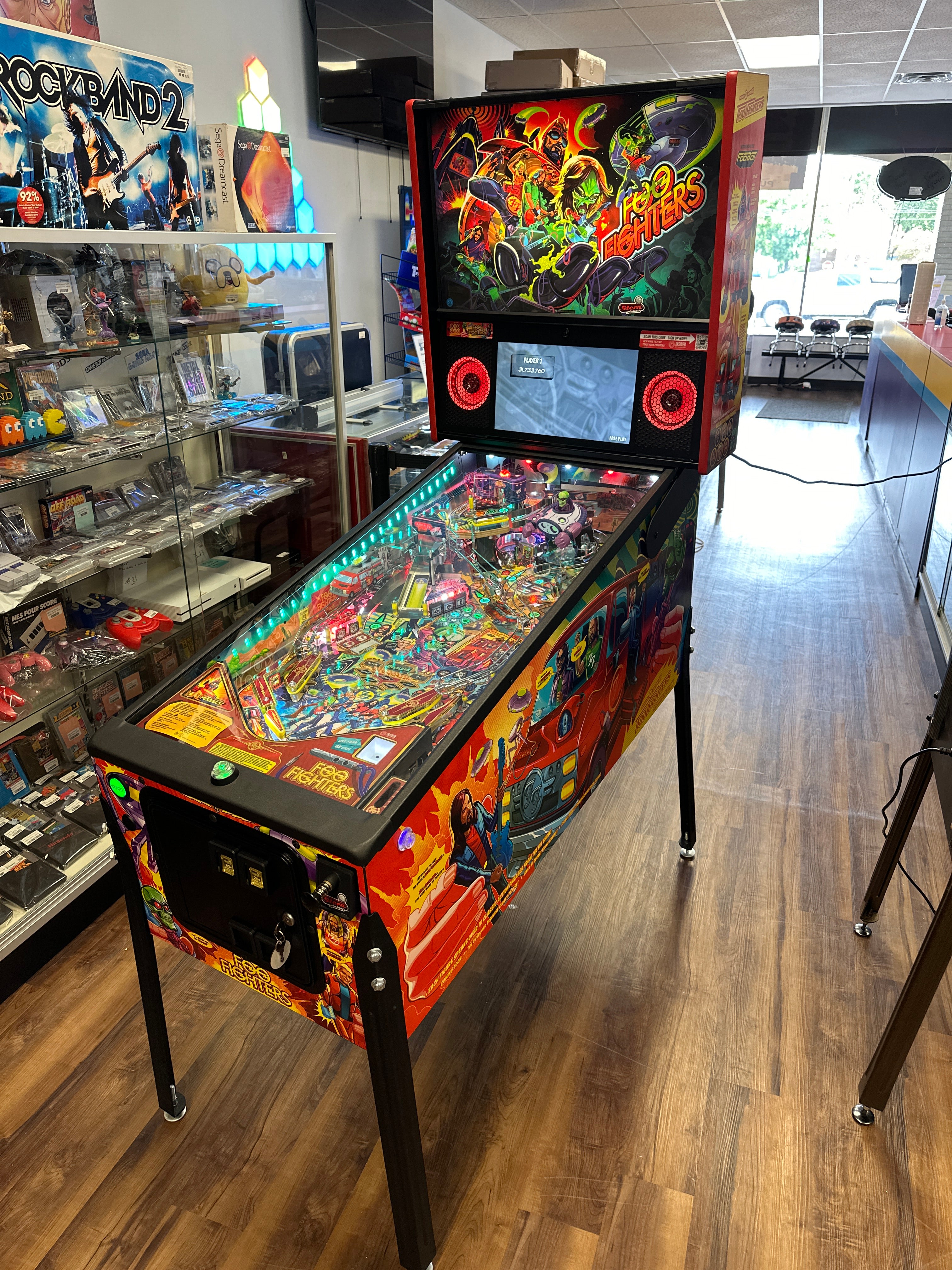 Stern Pinball Foo Fighters Premium Pinball Machine