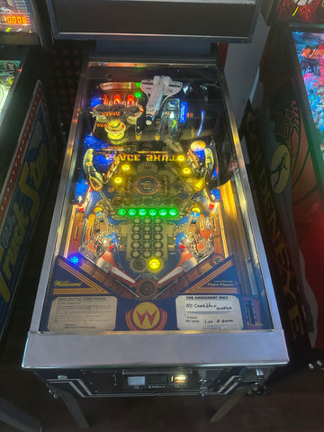 Image of Williams Space Shuttle Pinball Machine