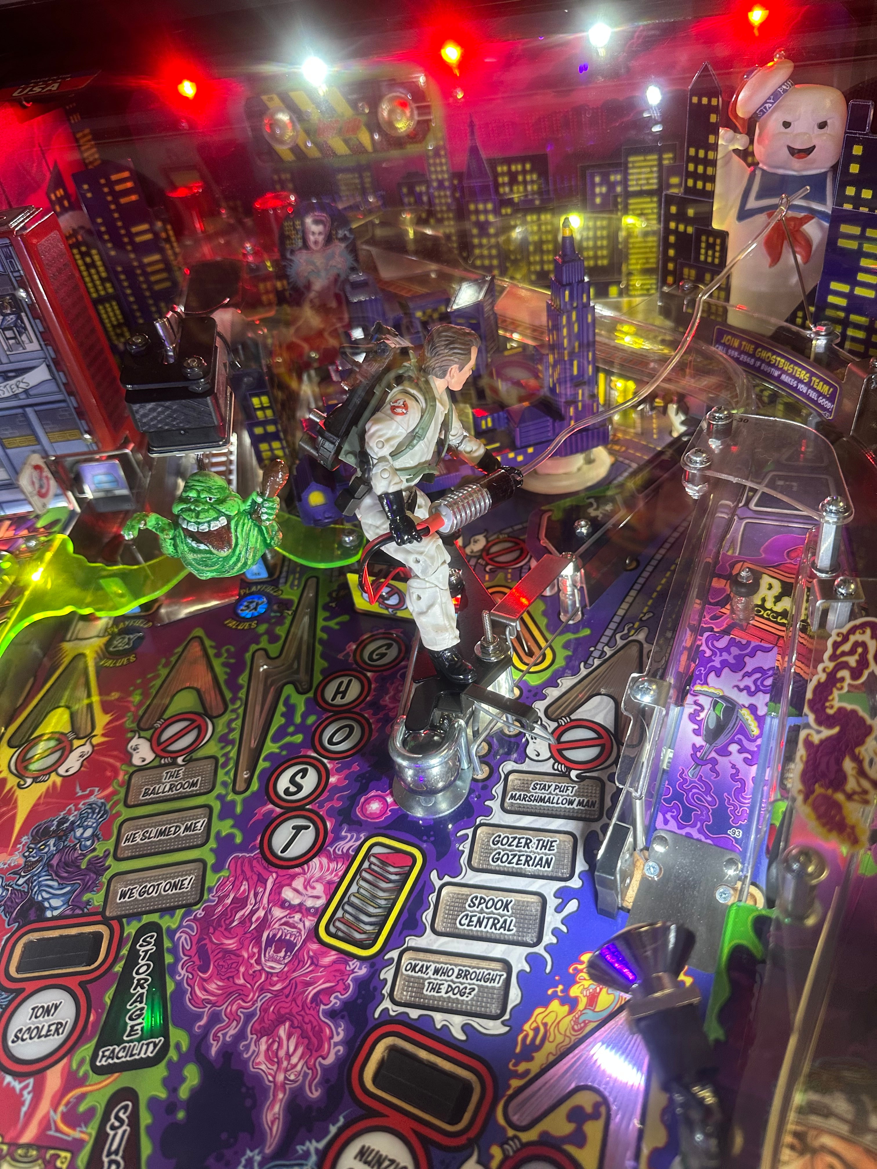 Stern Pinball LOADED Ghostbusters Pro Pinball Machine