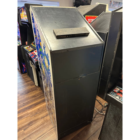 Image of Asteroids Deluxe Arcade Game