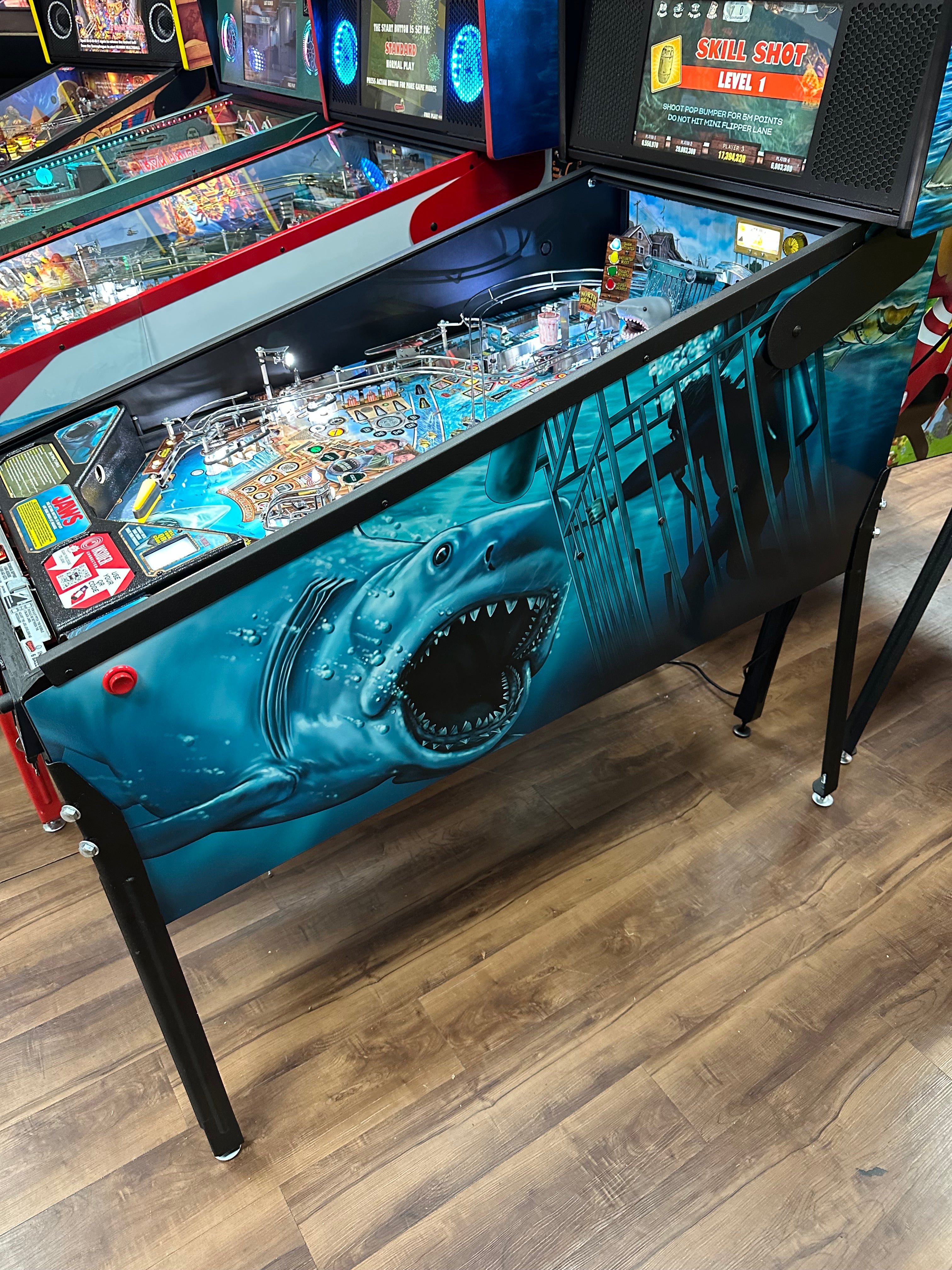 Stern Pinball Jaws Pro Pinball Machine