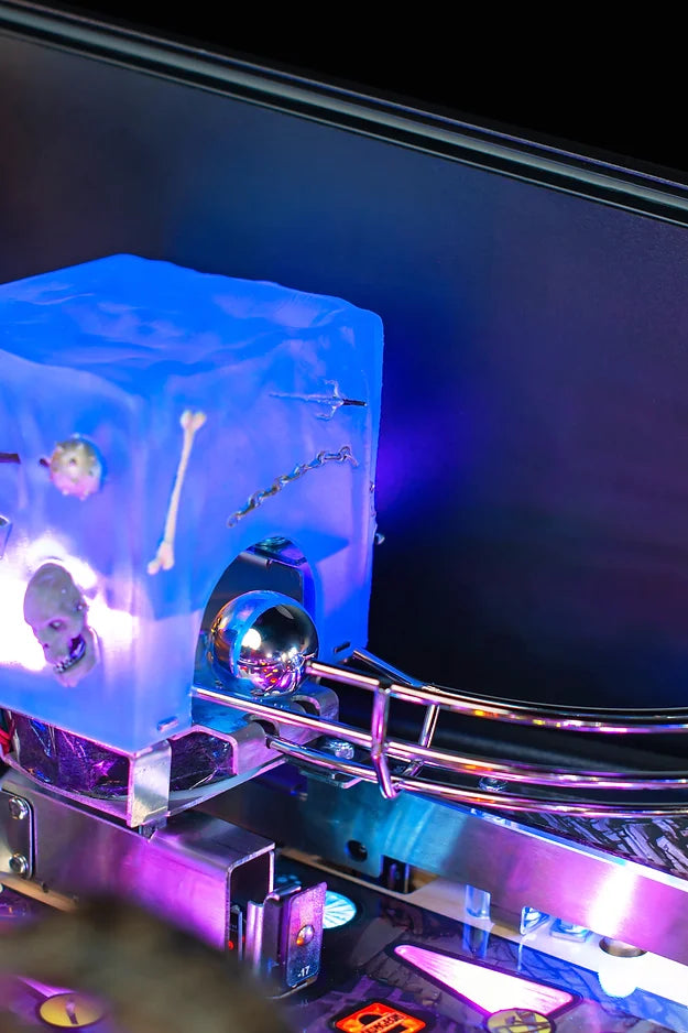 Stern Pinball Dungeons & Dragons: The Tyrant's Eye Premium Pinball Machine