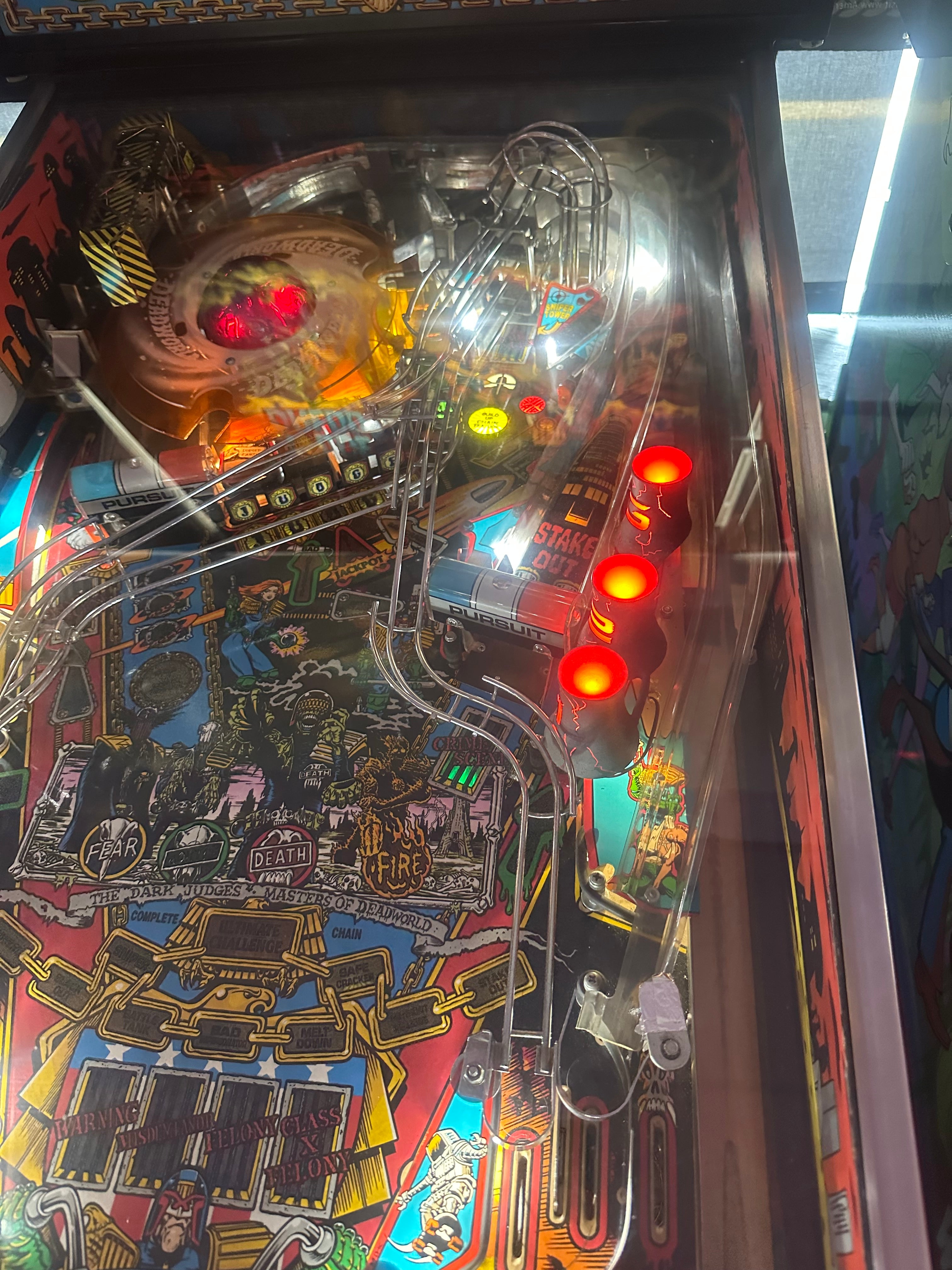 Bally Judge Dredd Pinball Machine